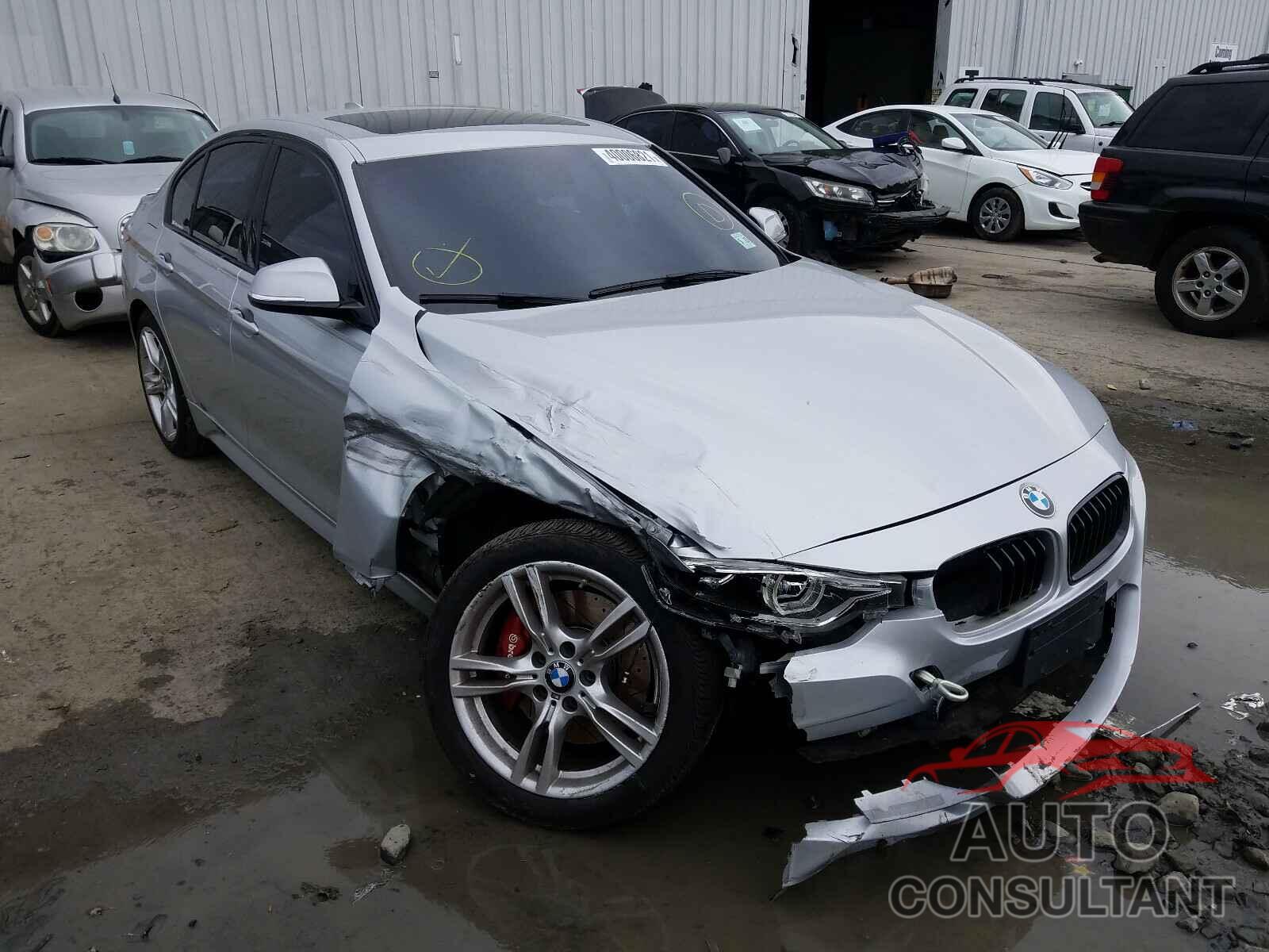 BMW 3 SERIES 2018 - WBA8D9G51JNU70827