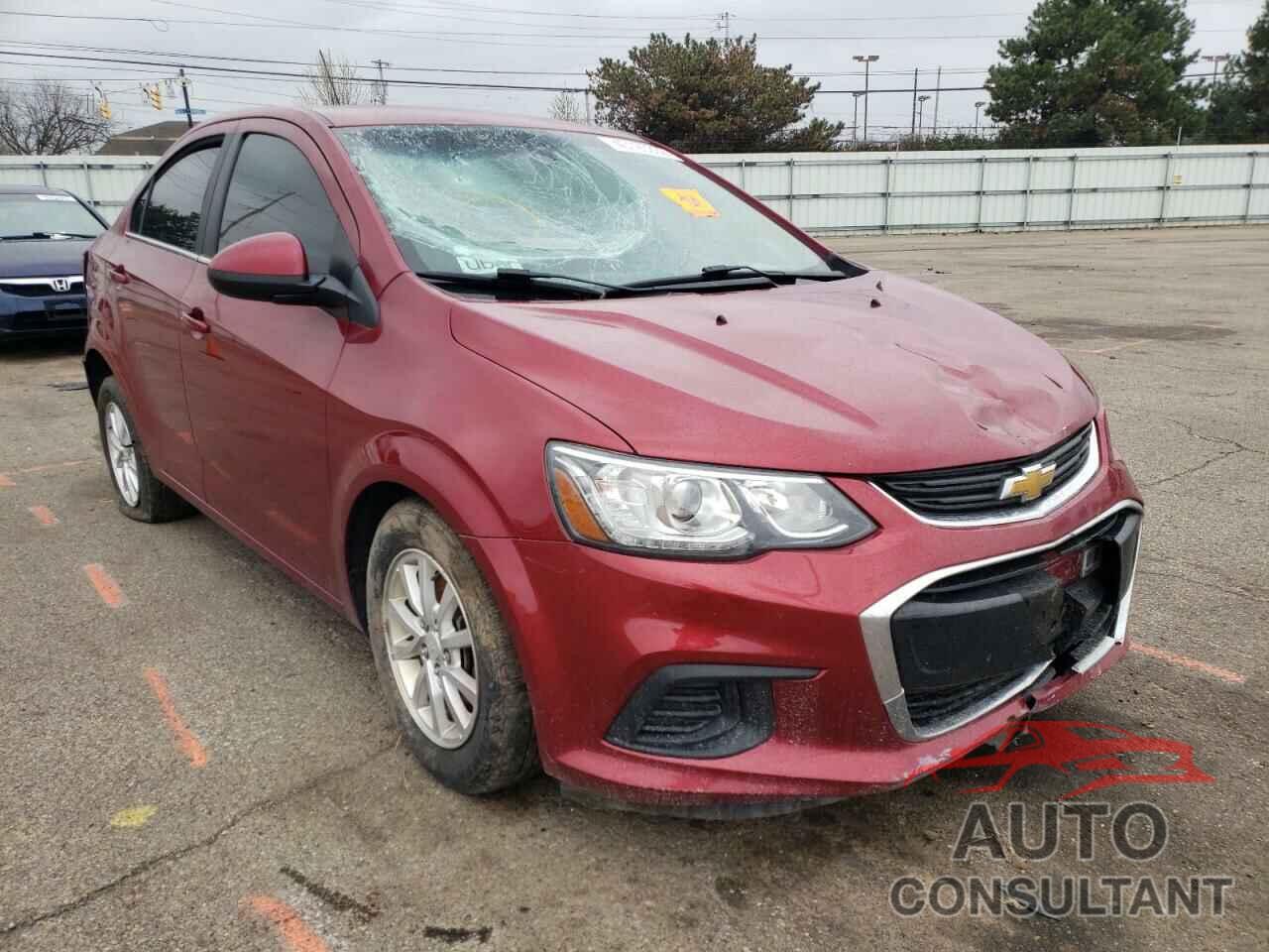 CHEVROLET SONIC 2018 - 1G1JD5SH3J4100380