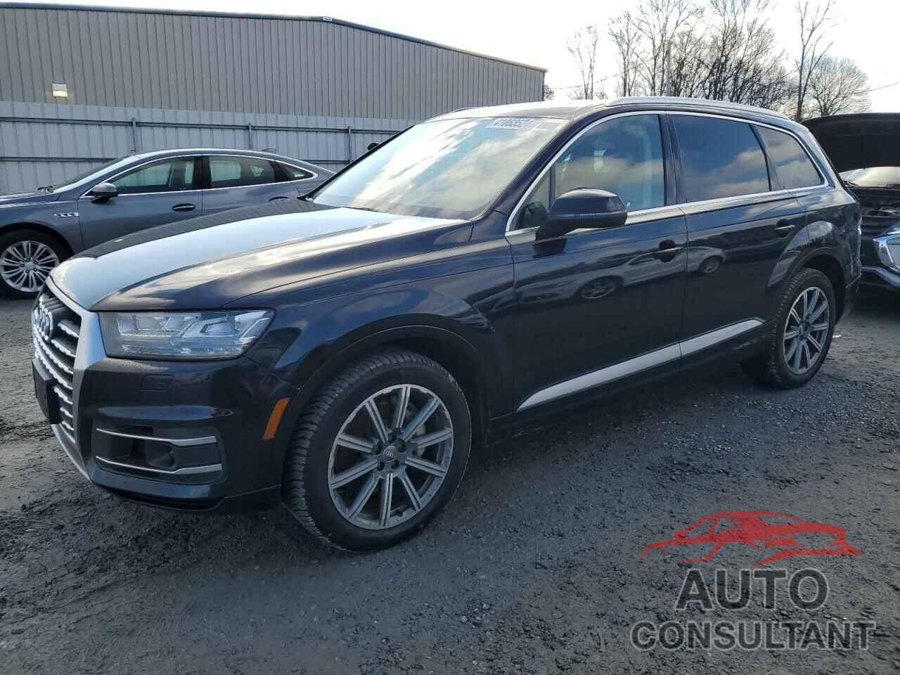 AUDI Q7 2018 - WA1VAAF7XJD013114