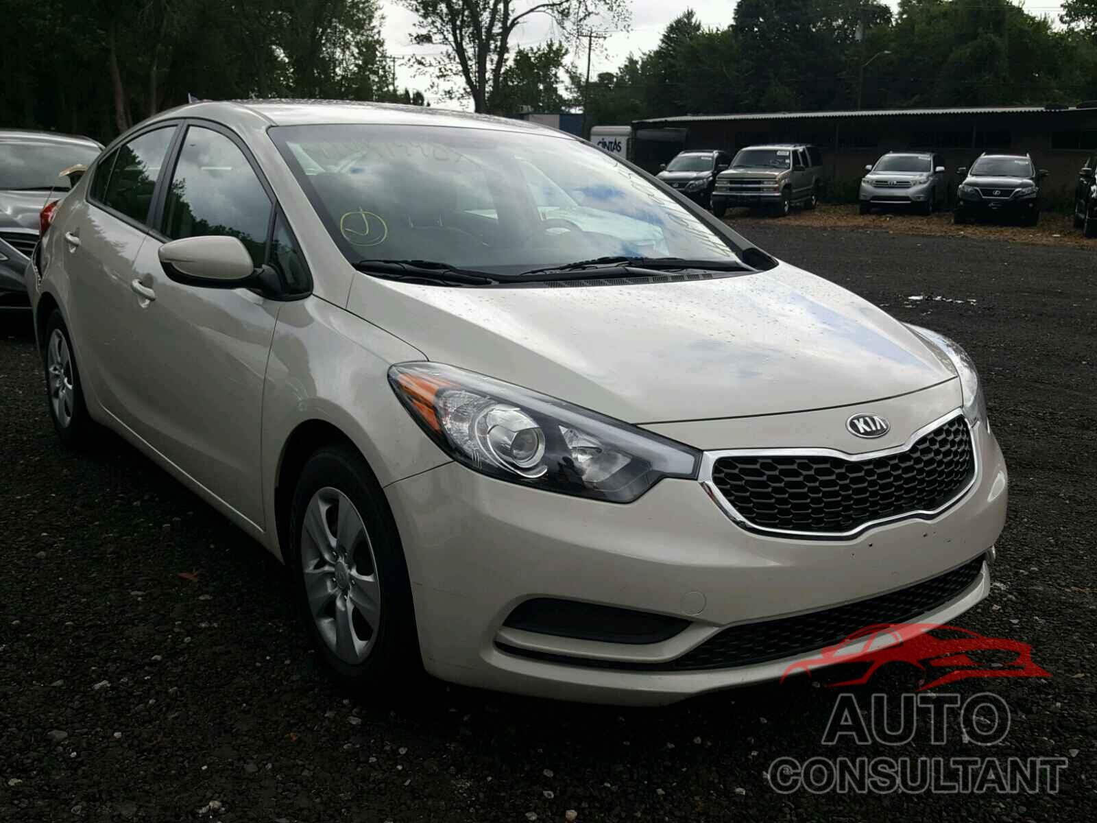 KIA FORTE 2015 - KNAFK4A68F5325079
