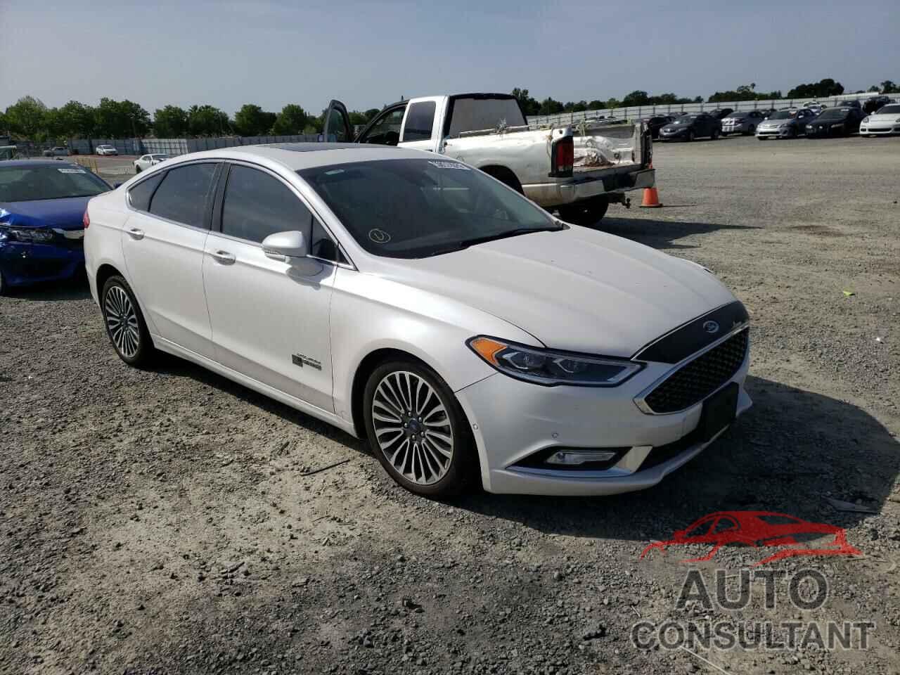 FORD FUSION 2018 - 3FA6P0SU3JR211934