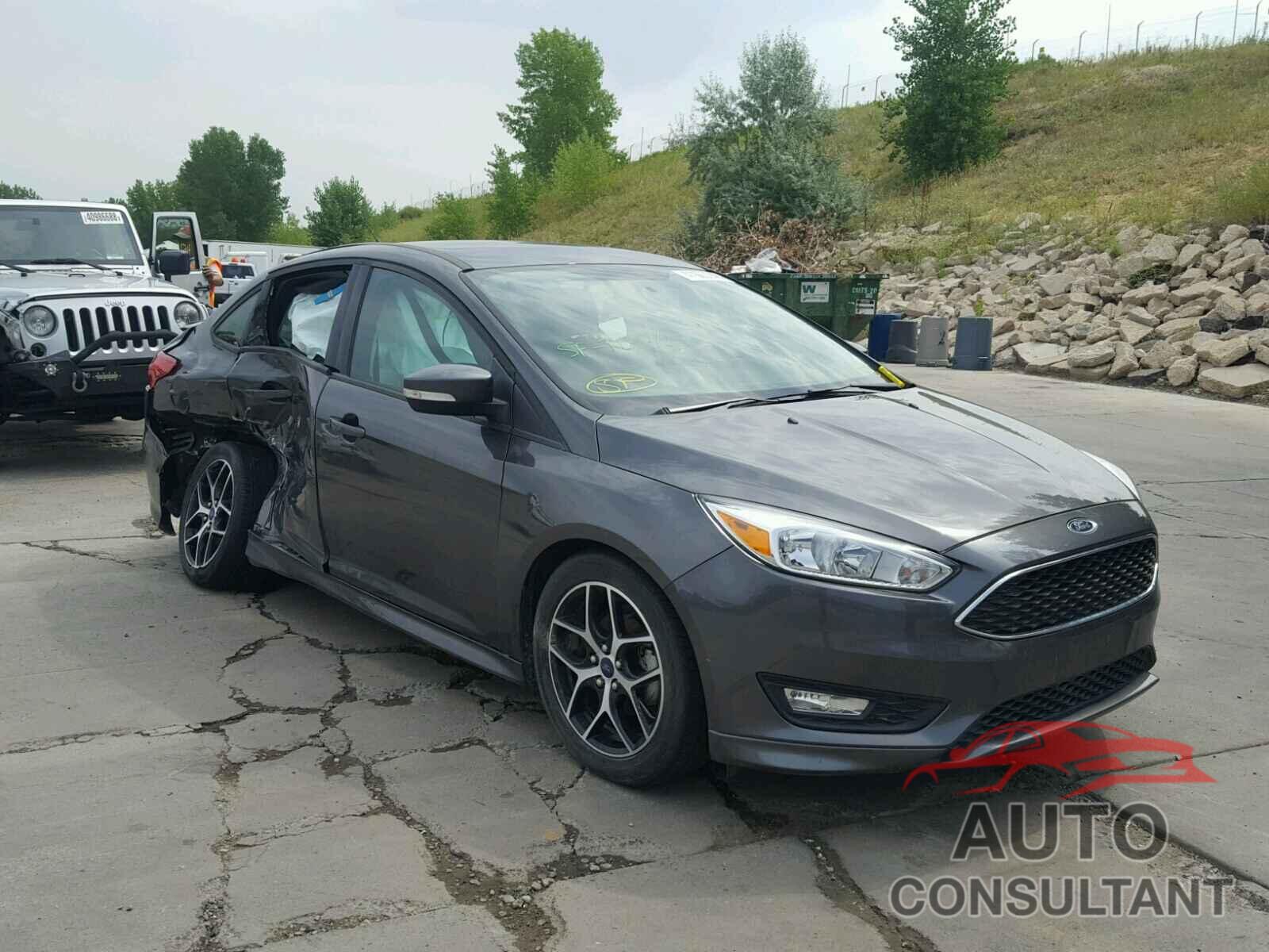 FORD FOCUS 2015 - 1FADP3F29FL357438