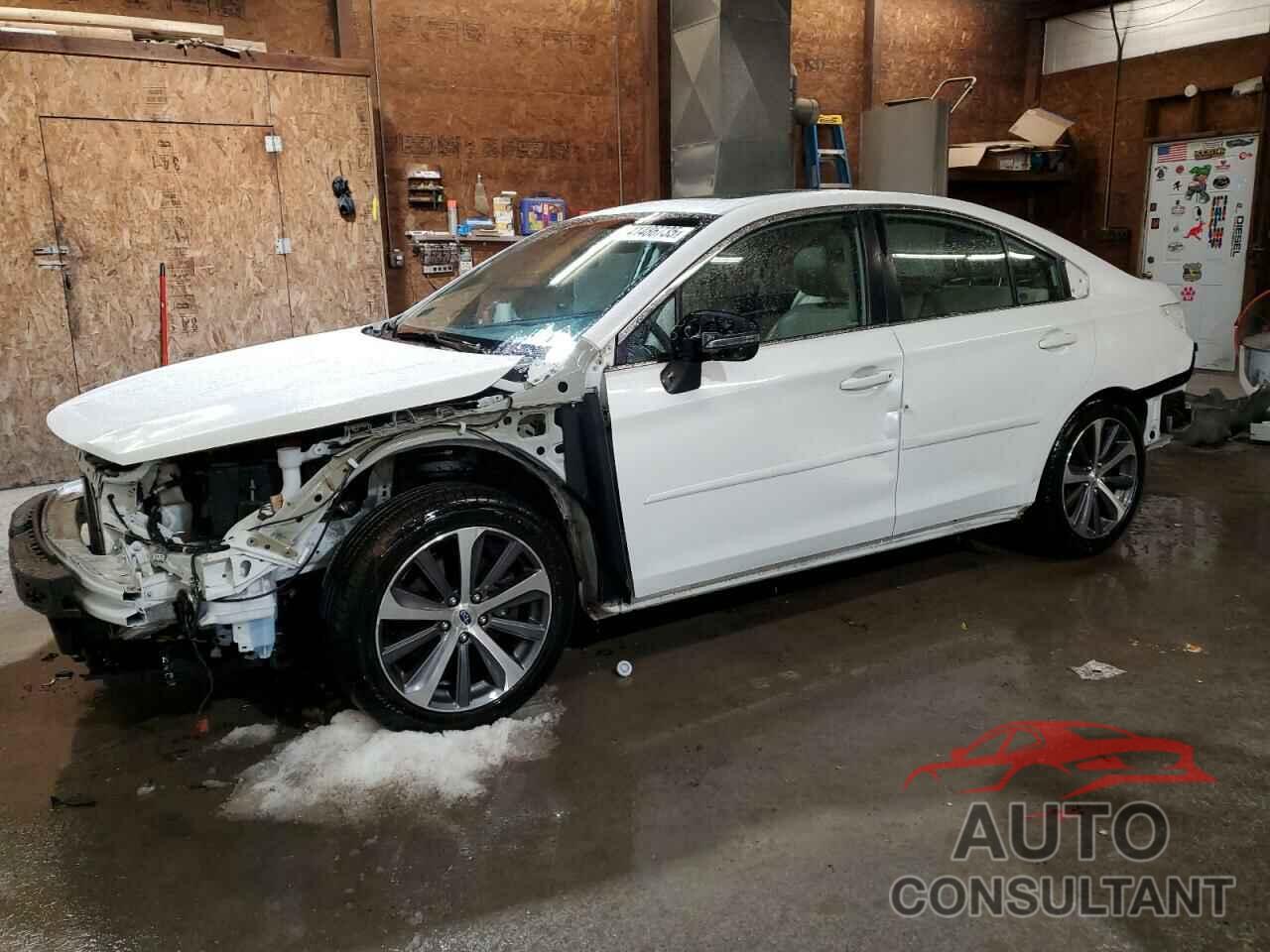 SUBARU LEGACY 2019 - 4S3BNEN65K3040578