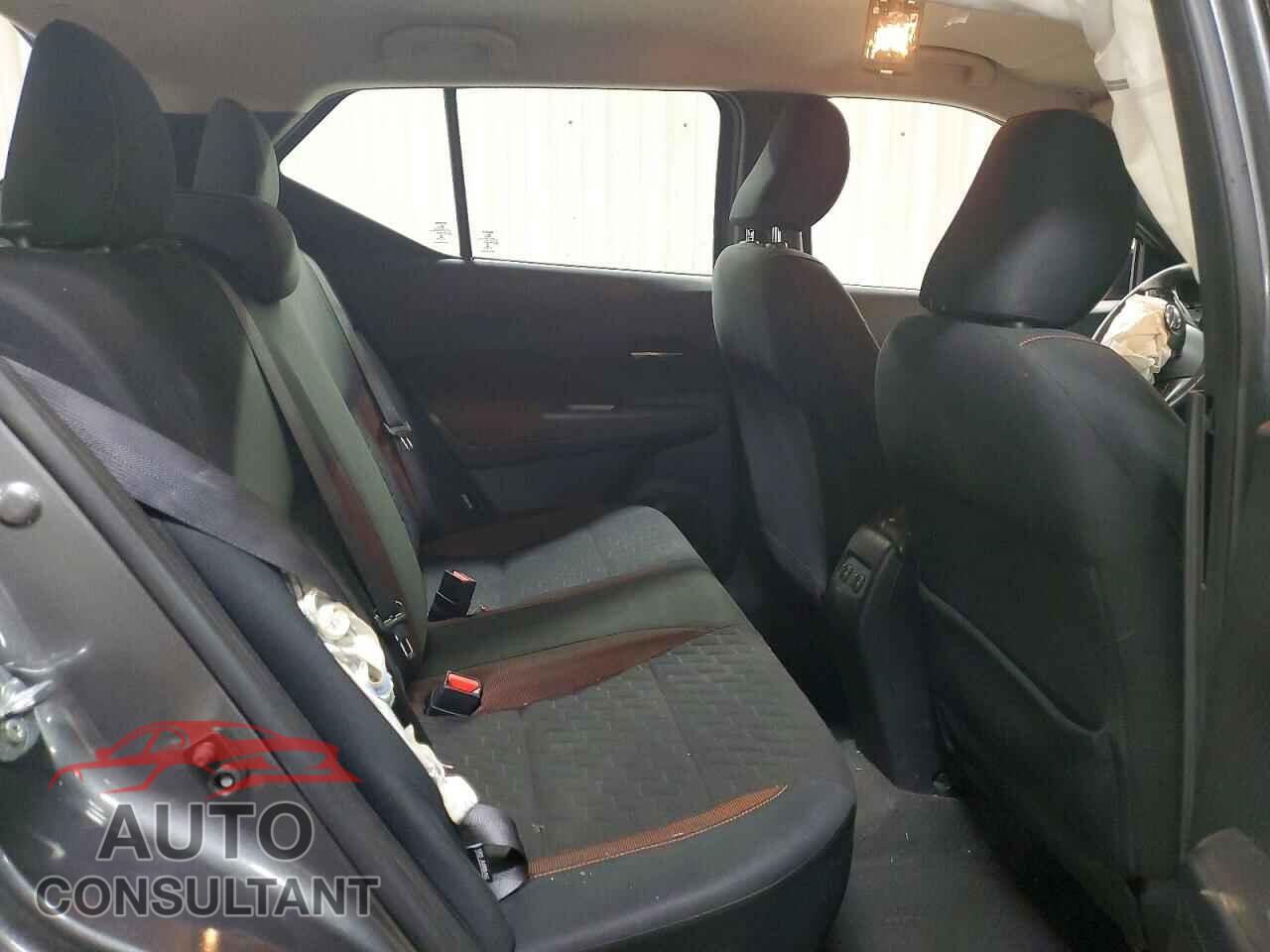 NISSAN KICKS 2021 - 3N1CP5DVXML562981