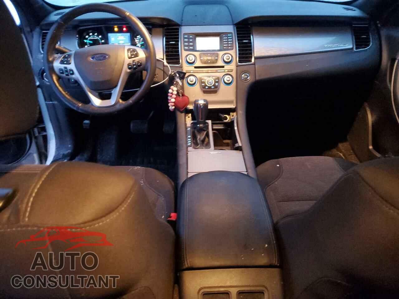 FORD TAURUS 2015 - 1FAHP2E88FG206987