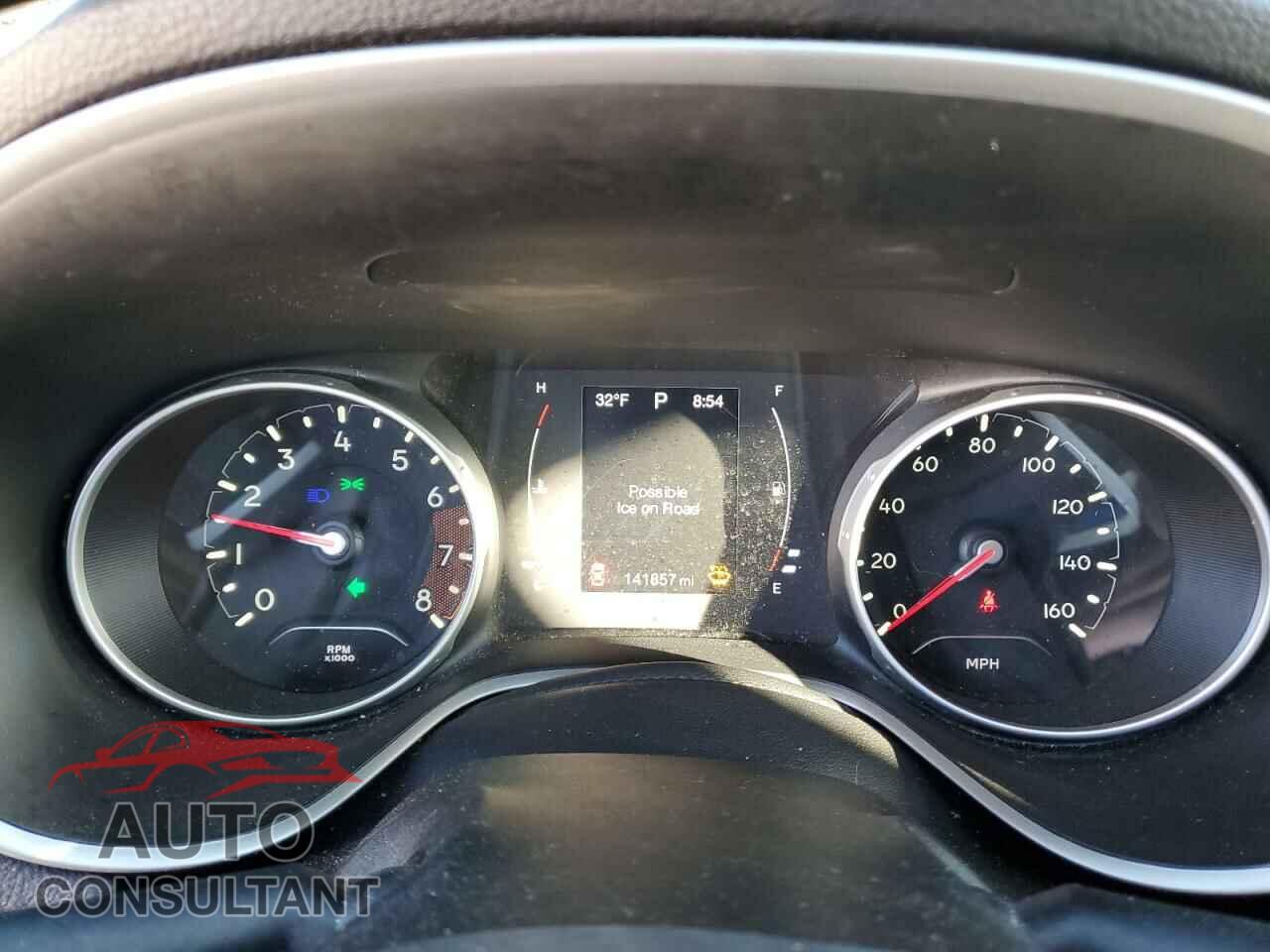 JEEP COMPASS 2018 - 3C4NJDBB9JT176879