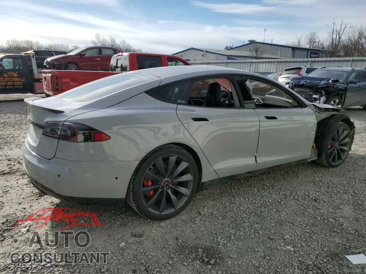 TESLA MODEL S 2016 - 5YJSA1E47GF134457