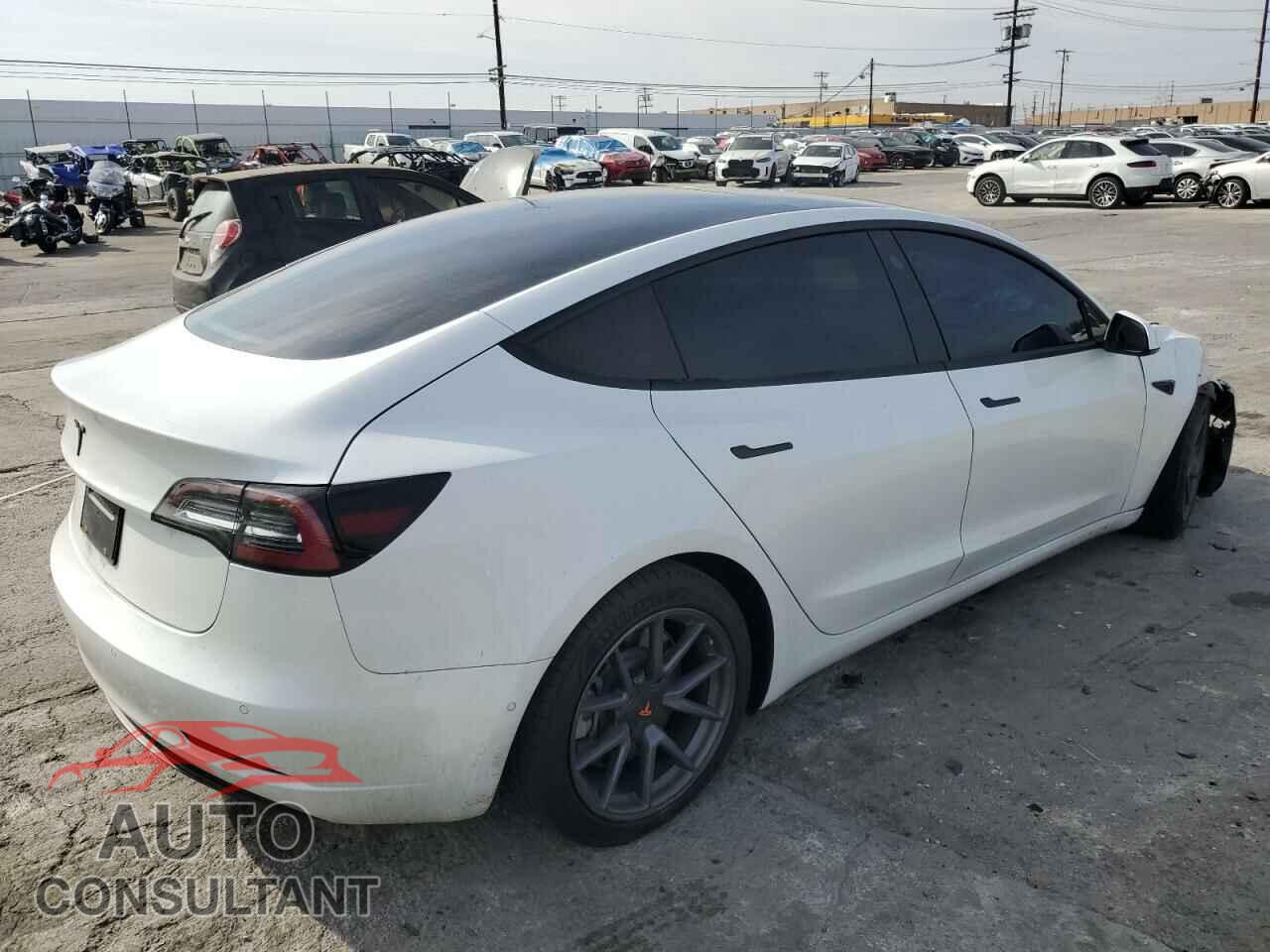 TESLA MODEL 3 2022 - 5YJ3E1EA0NF252149