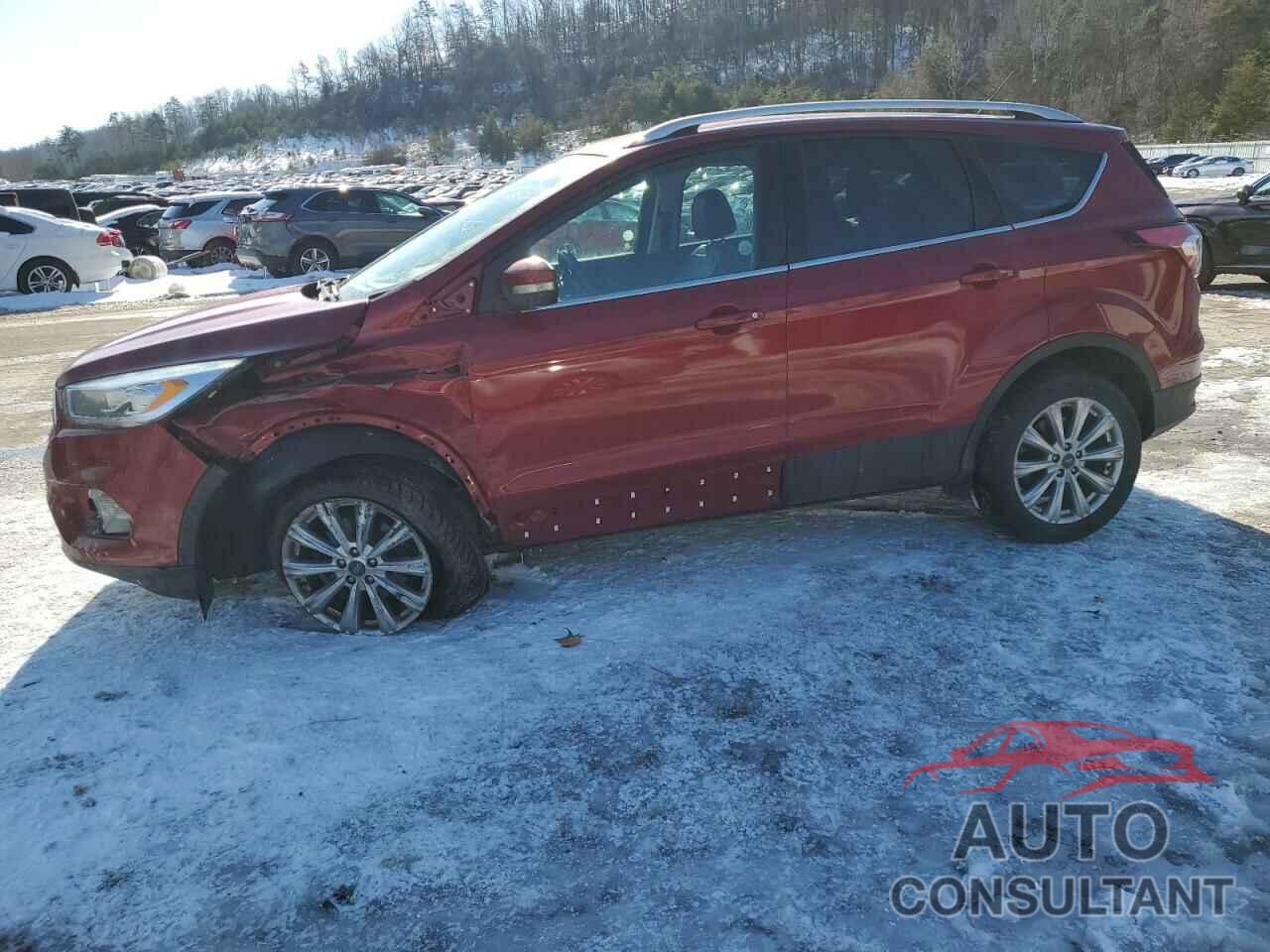 FORD ESCAPE 2017 - 1FMCU0J92HUC93835