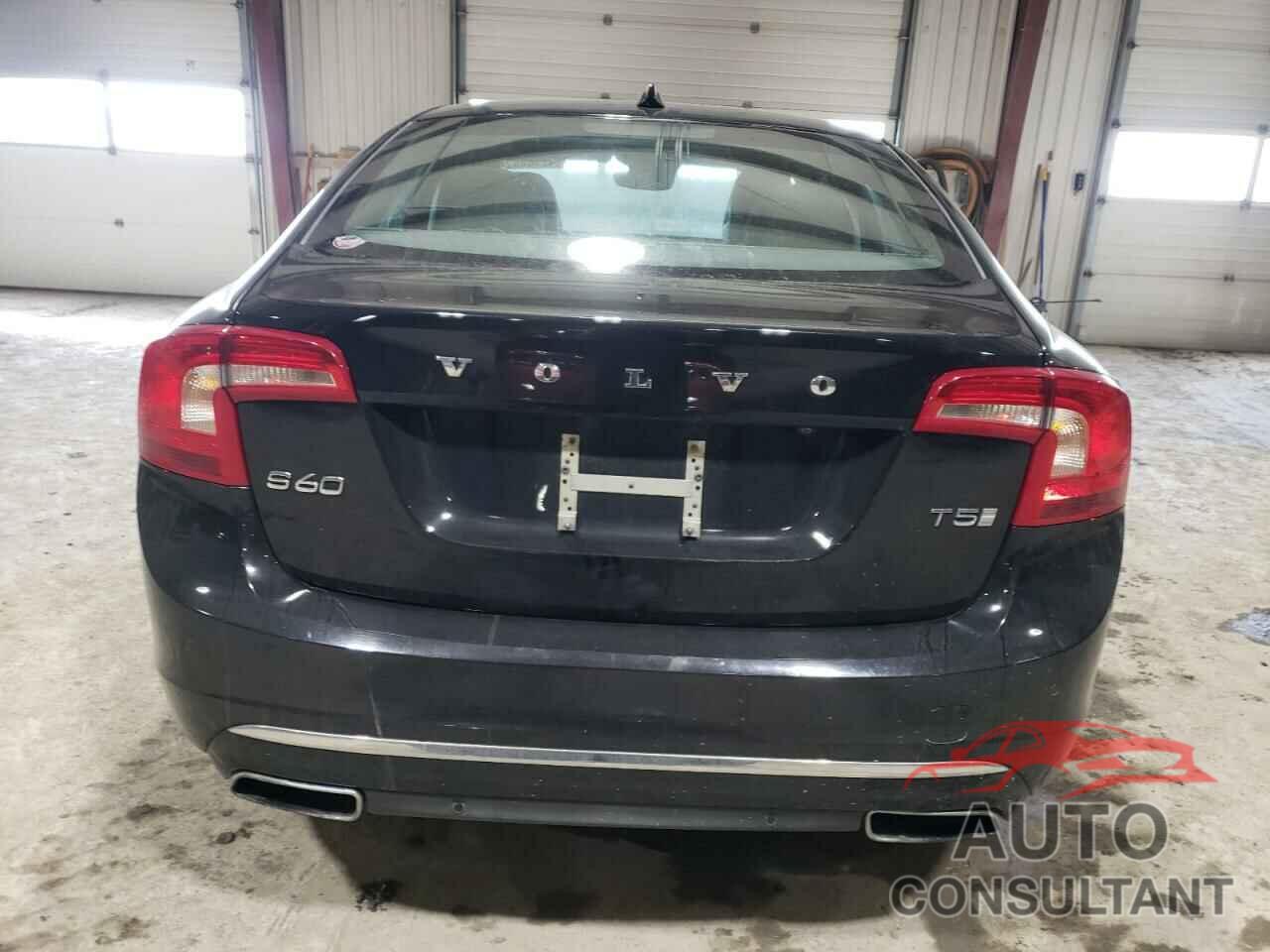 VOLVO S60 2016 - LYV402FK6GB095831