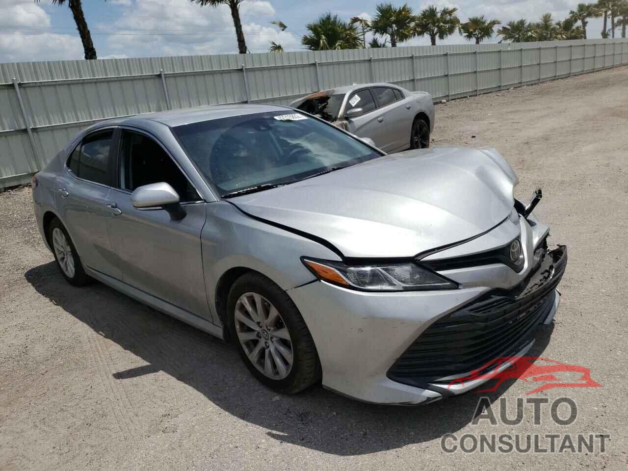 TOYOTA CAMRY 2019 - 4T1B11HK6KU794849