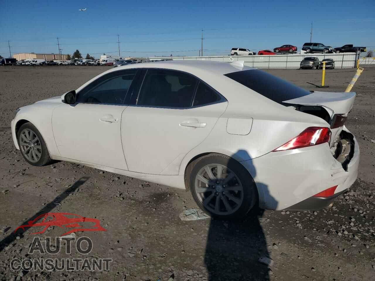 LEXUS IS 2014 - JTHCF1D28E5005940