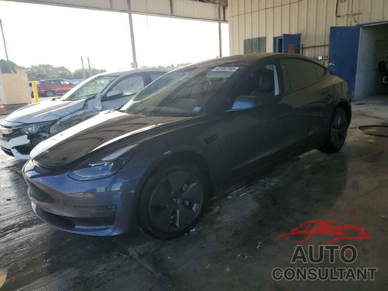TESLA MODEL 3 2022 - 5YJ3E1EA2NF332293