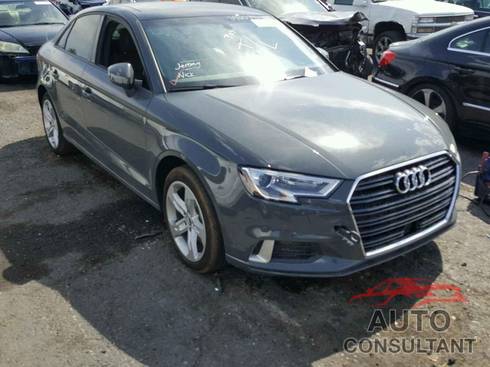 AUDI A3 2018 - WAUAUGFF8J1013861