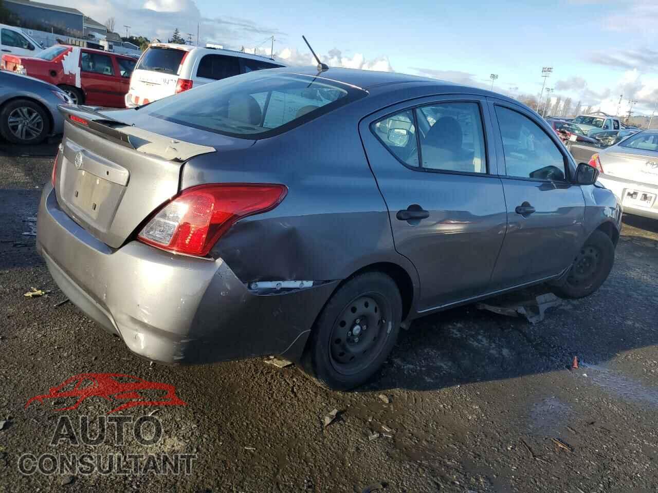 NISSAN VERSA 2017 - 3N1CN7AP1HL901723