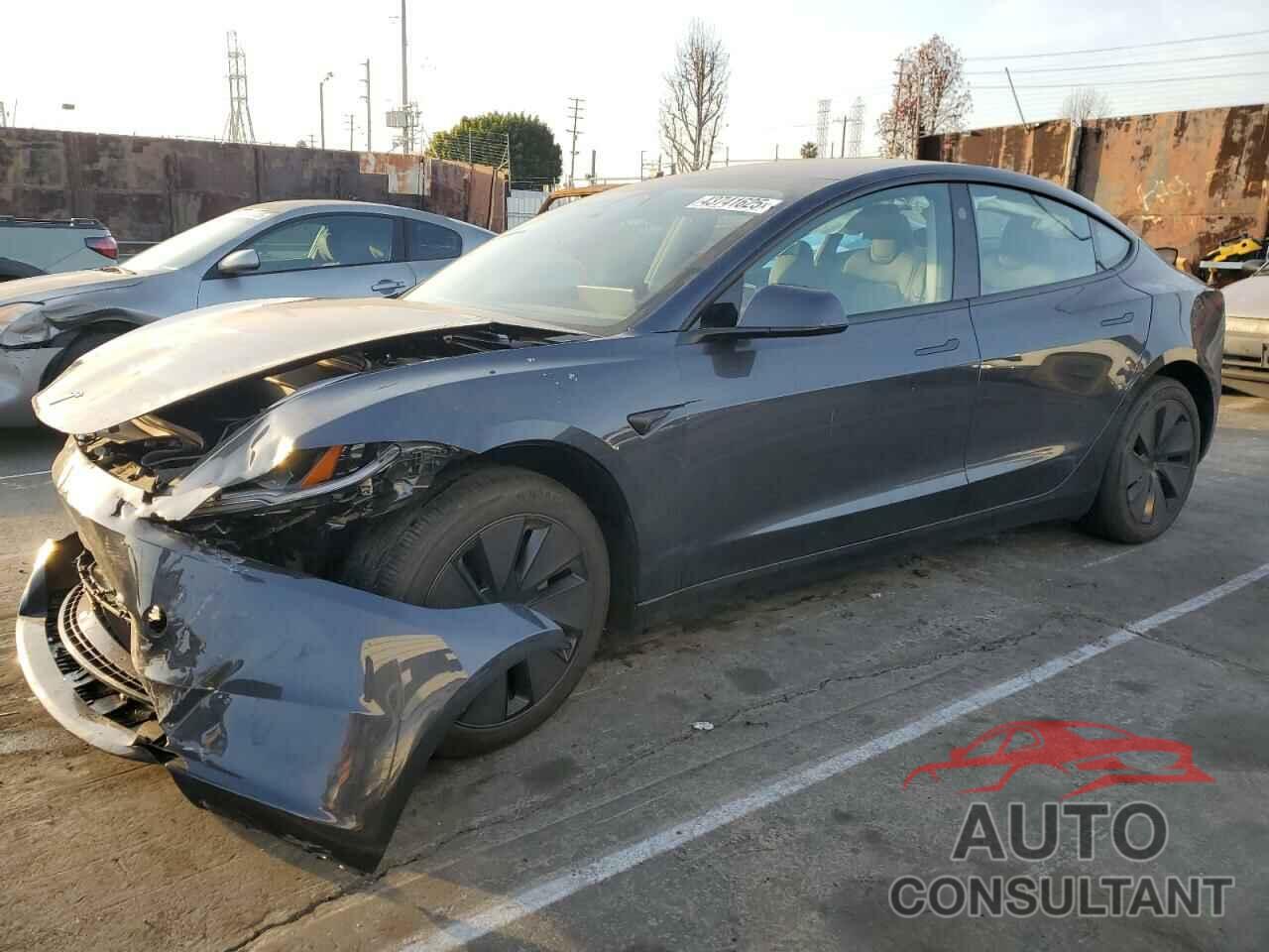 TESLA MODEL 3 2024 - 5YJ3E1EA8RF755417