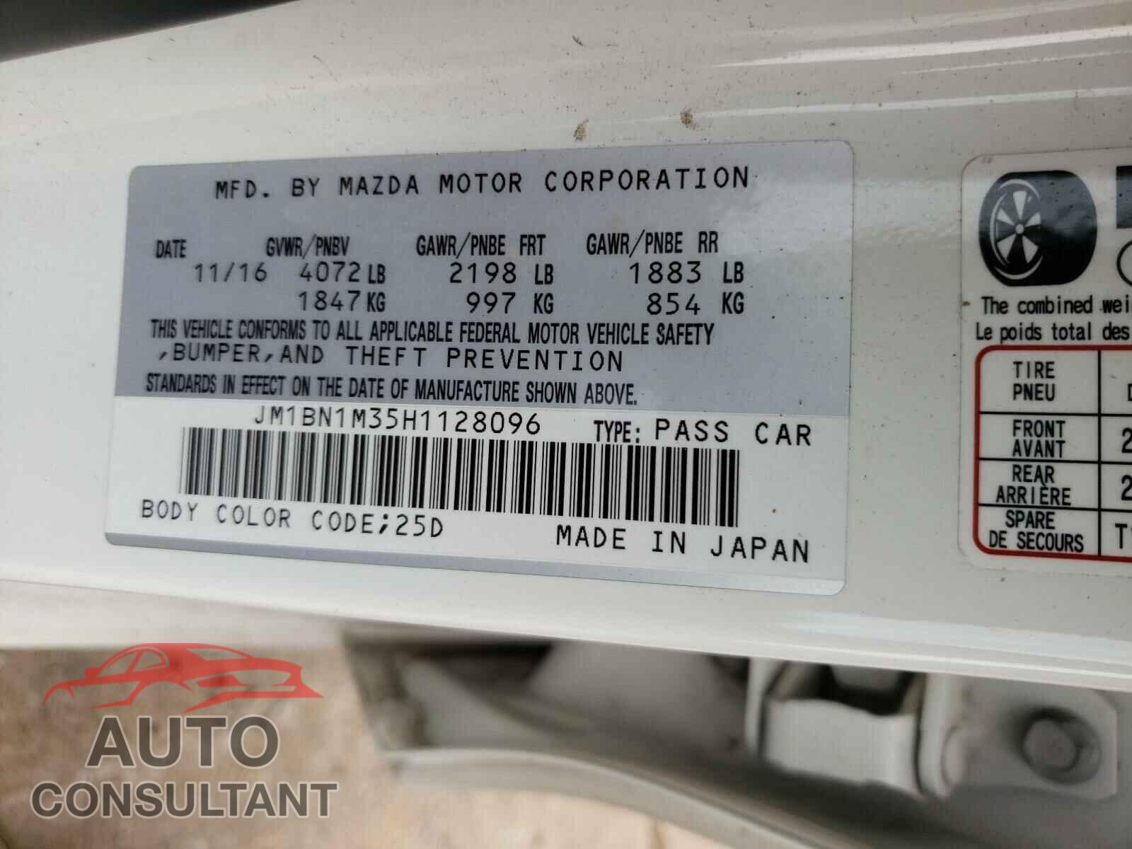 MAZDA 3 2017 - JM1BN1M35H1128096