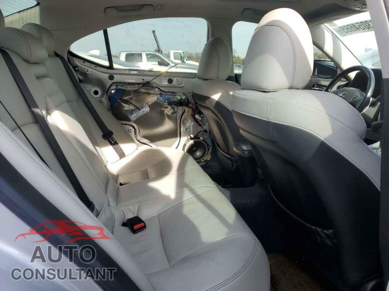LEXUS IS 2010 - JTHBF5C29A5111490
