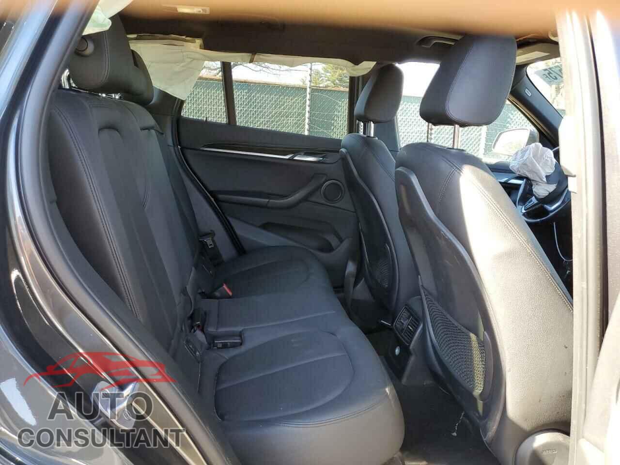 BMW X1 2017 - WBXHT3C37H5F85357