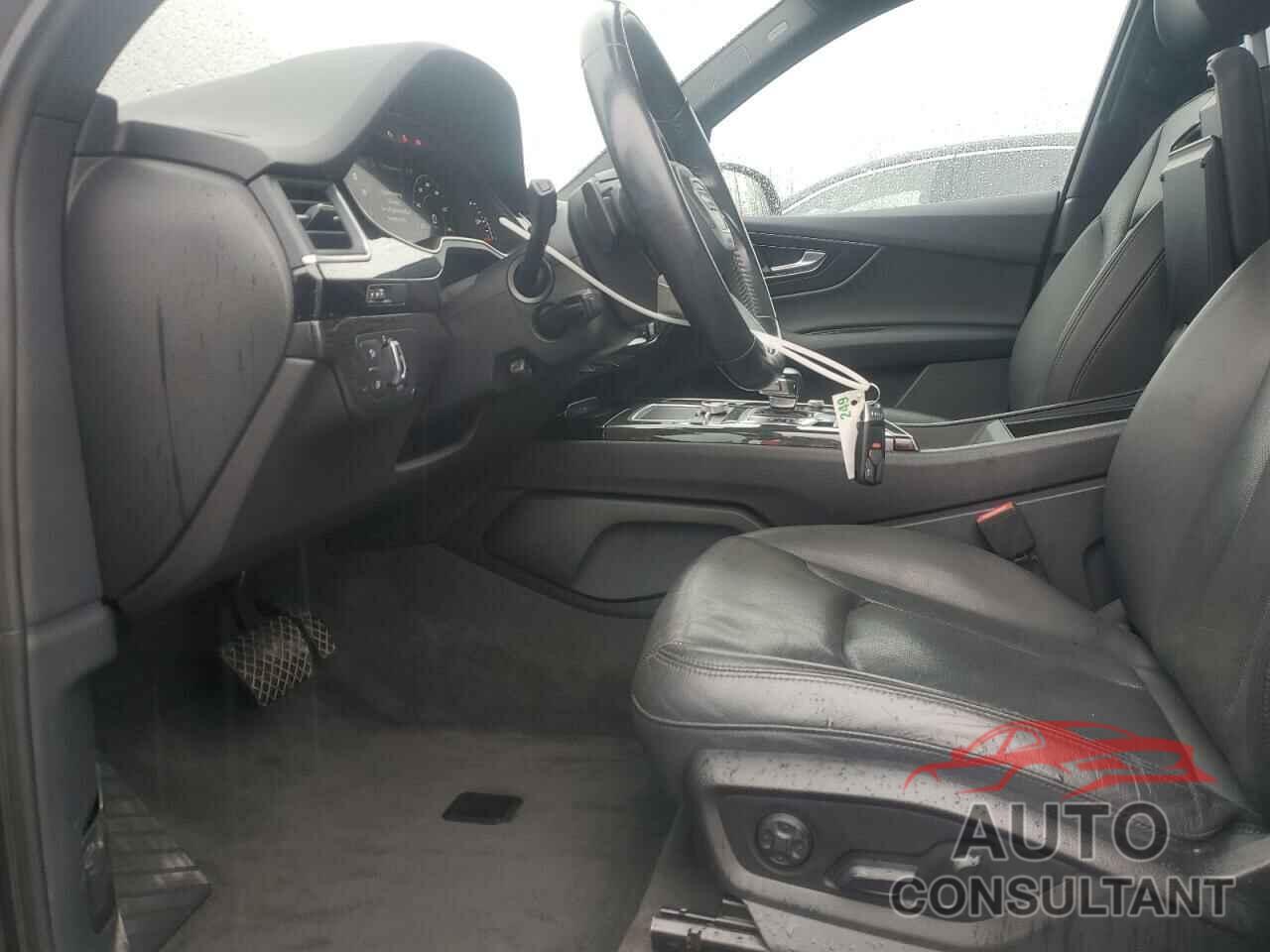 AUDI Q7 2017 - WA1LAAF77HD037906