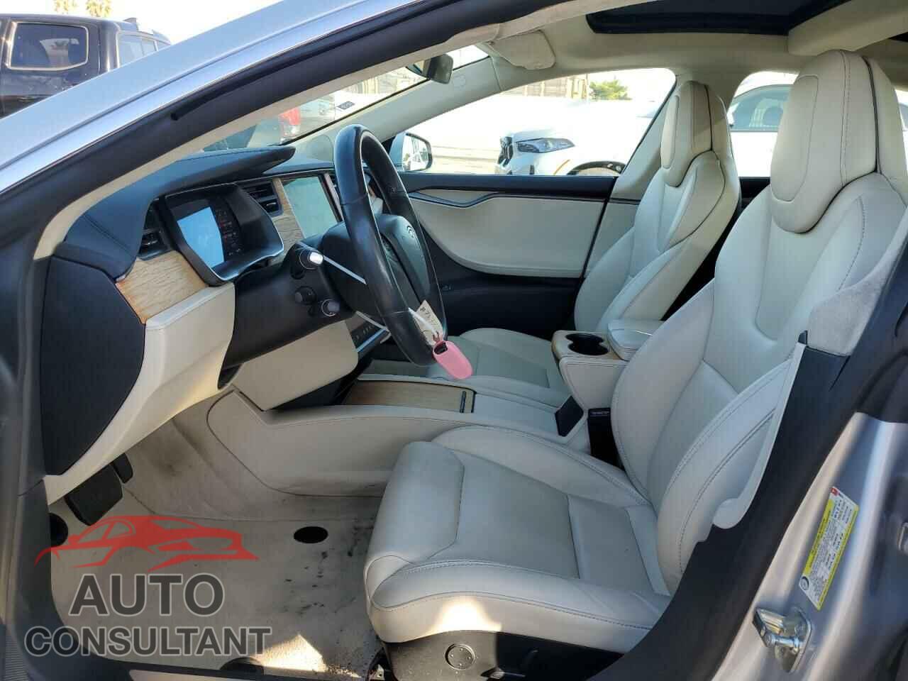 TESLA MODEL S 2018 - 5YJSA1E2XJF269275