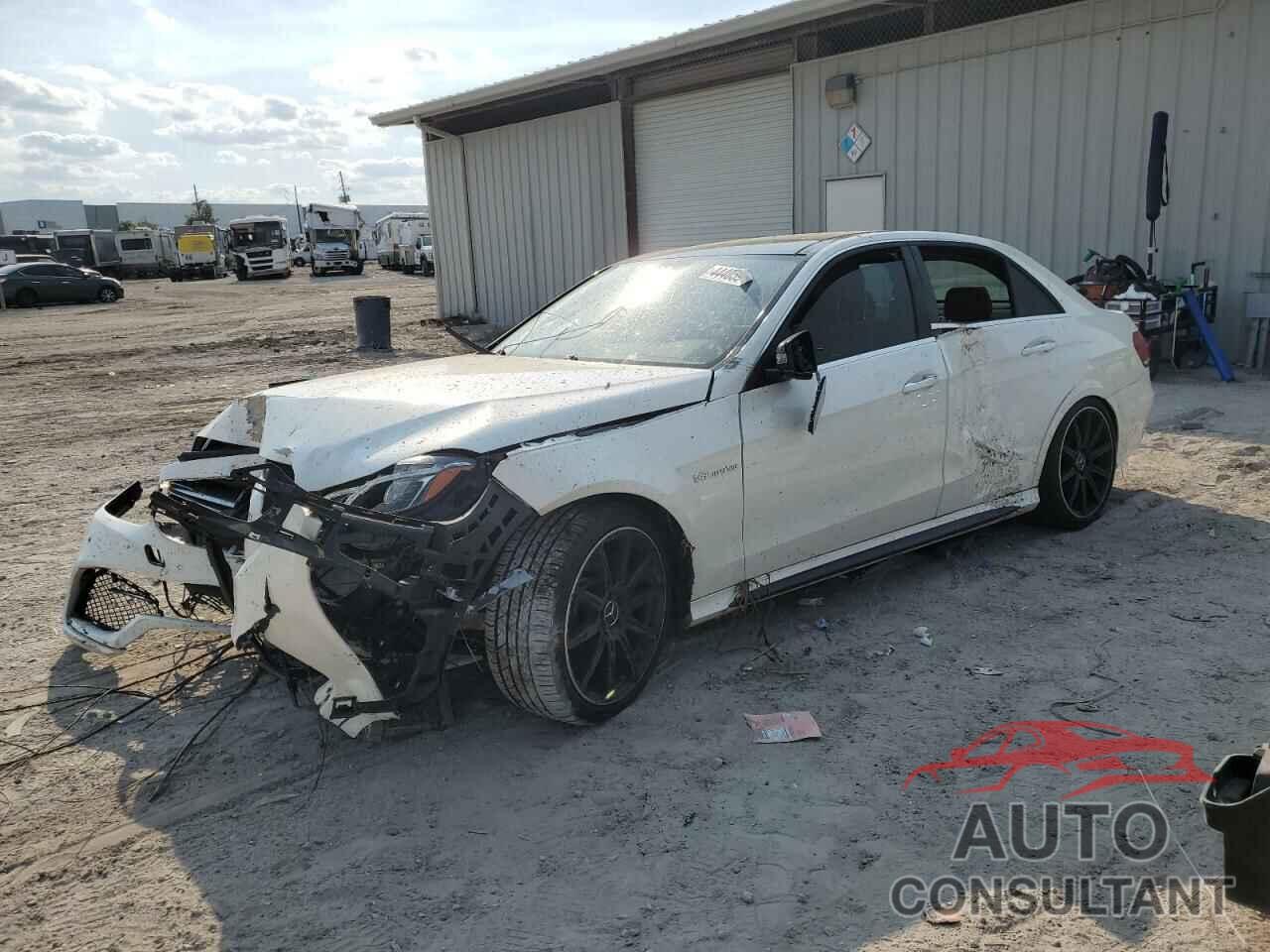 MERCEDES-BENZ E-CLASS 2014 - WDDHF7GB7EA949862