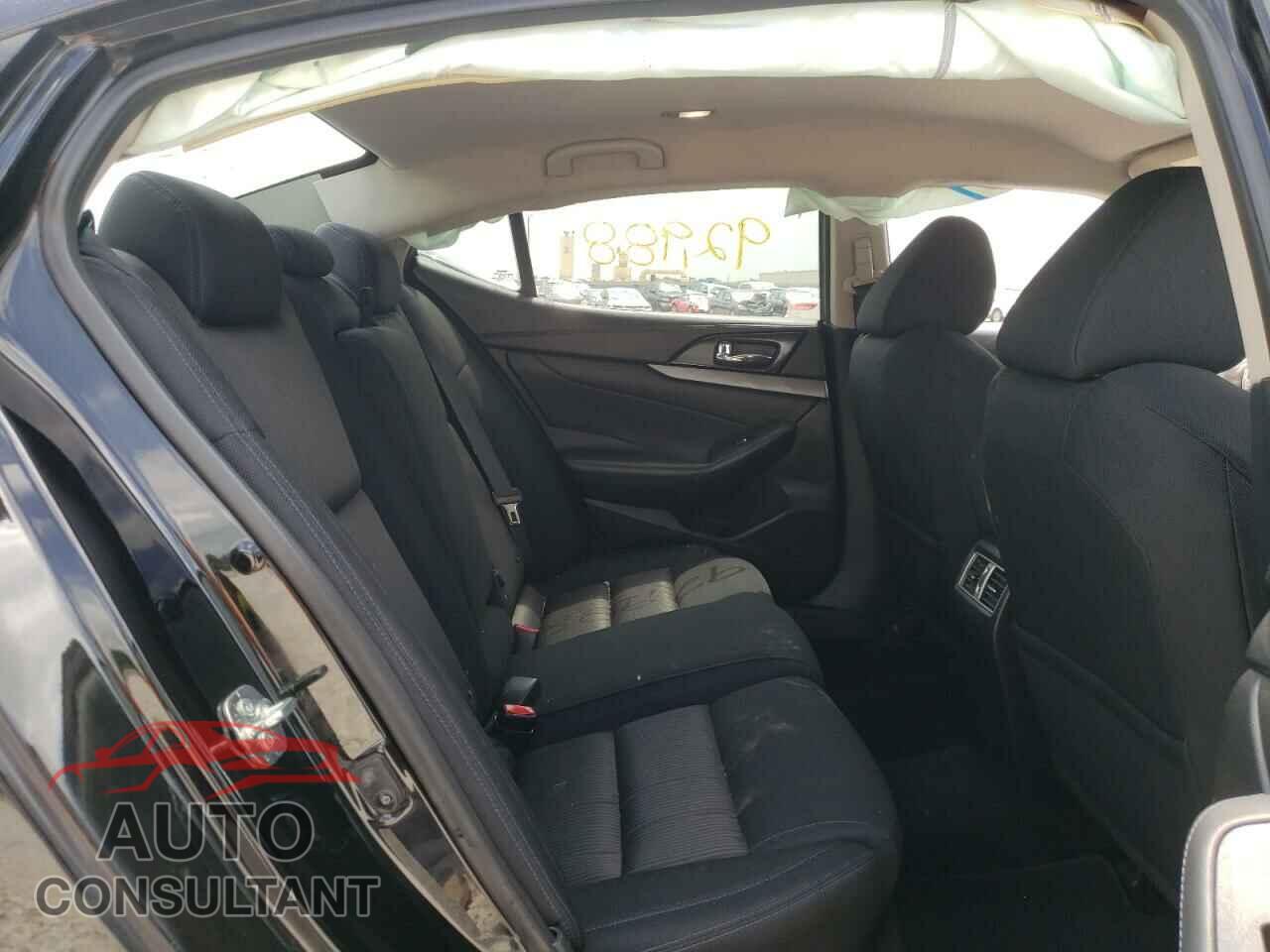 NISSAN MAXIMA 2017 - 1N4AA6AP1HC390879