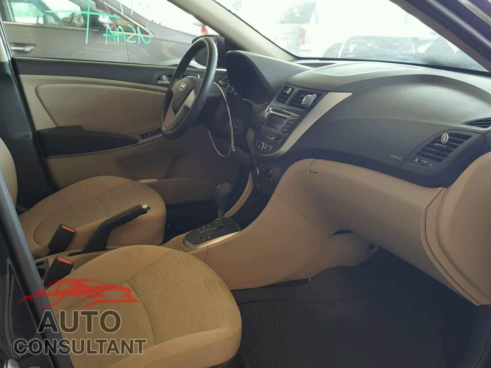 HYUNDAI ACCENT 2016 - KMHCT4AEXGU150377