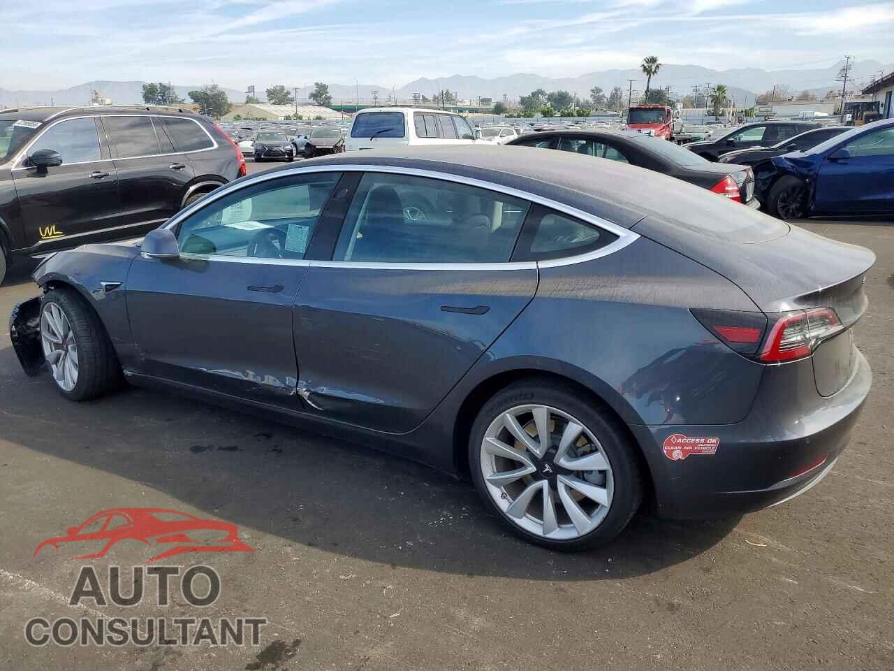 TESLA MODEL 3 2018 - 5YJ3E1EA7JF003339