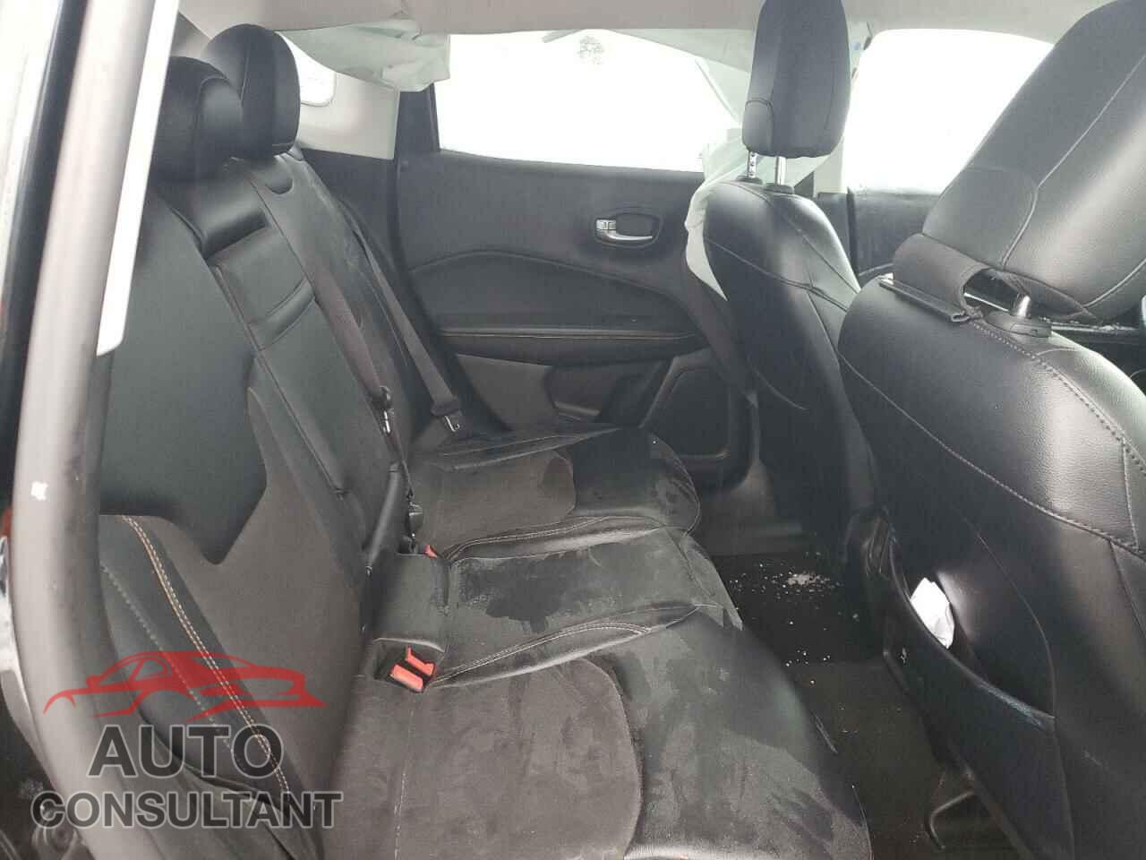 JEEP COMPASS 2017 - 3C4NJDBB3HT680872