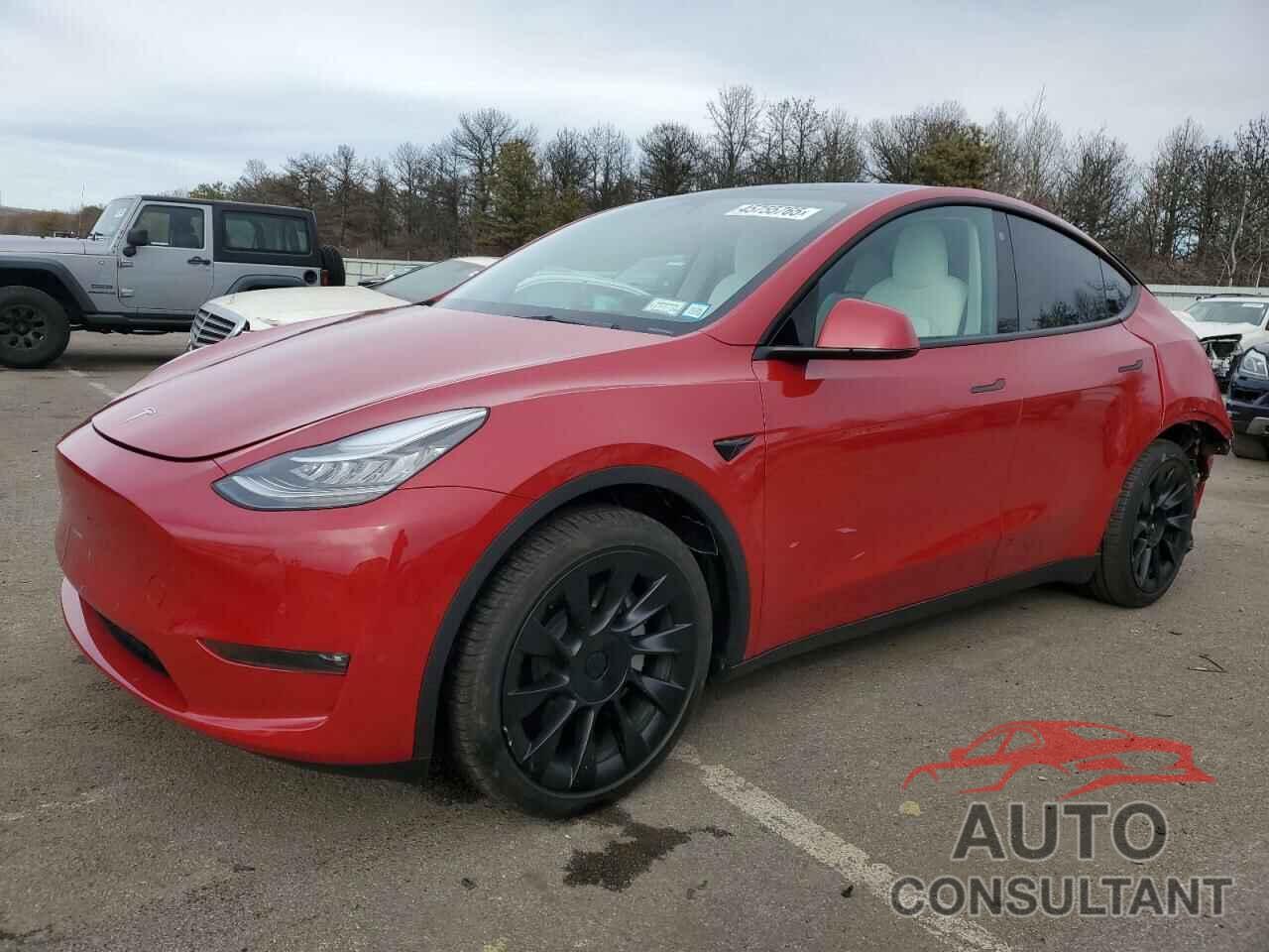 TESLA MODEL Y 2022 - 7SAYGAEEXNF313657