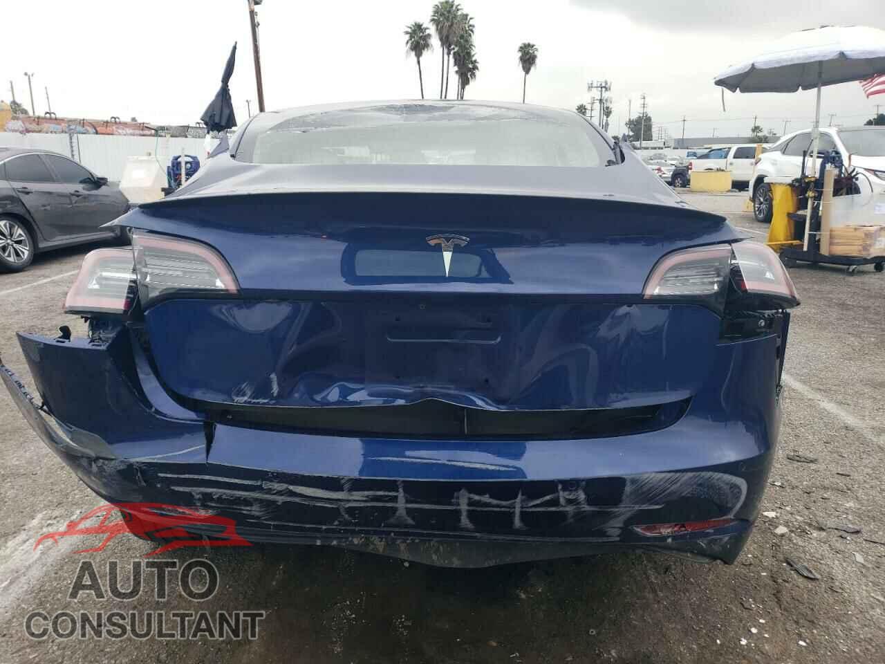 TESLA MODEL 3 2018 - 5YJ3E1EB3JF055737