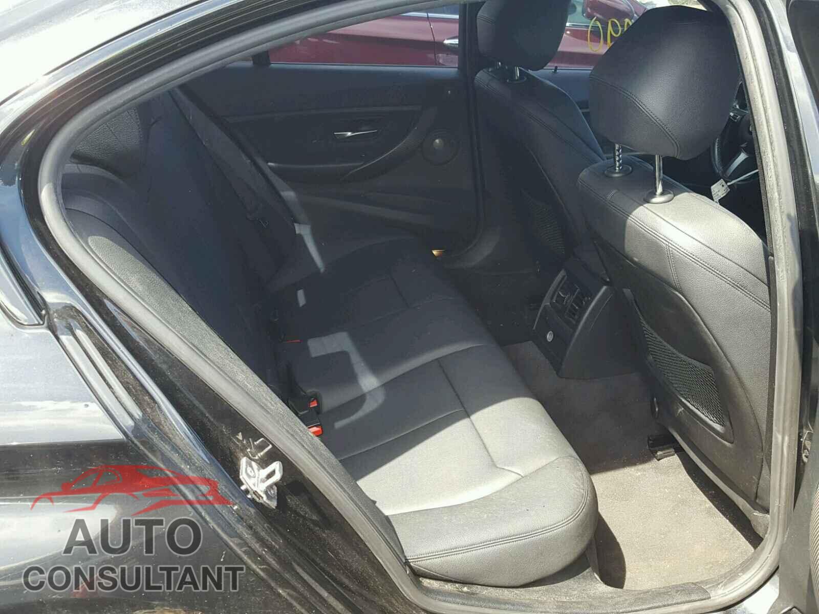 BMW 3 SERIES 2015 - WBA3A5C52FF609933