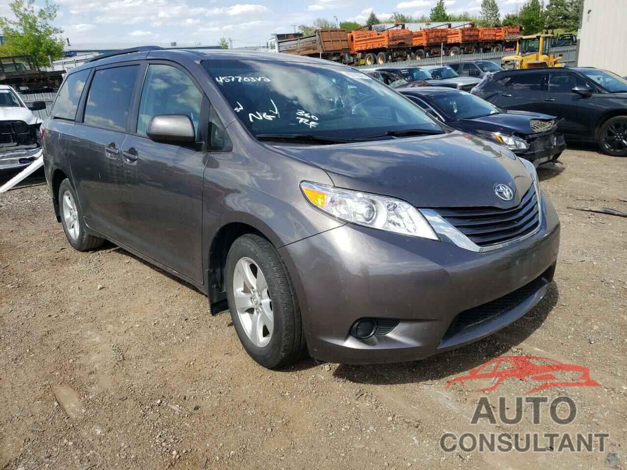 TOYOTA SIENNA 2017 - 5TDKZ3DC9HS808053