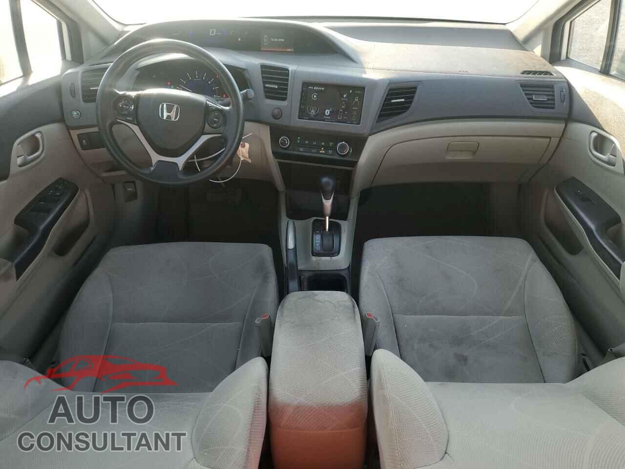 HONDA CIVIC 2012 - 2HGFB2F55CH335310