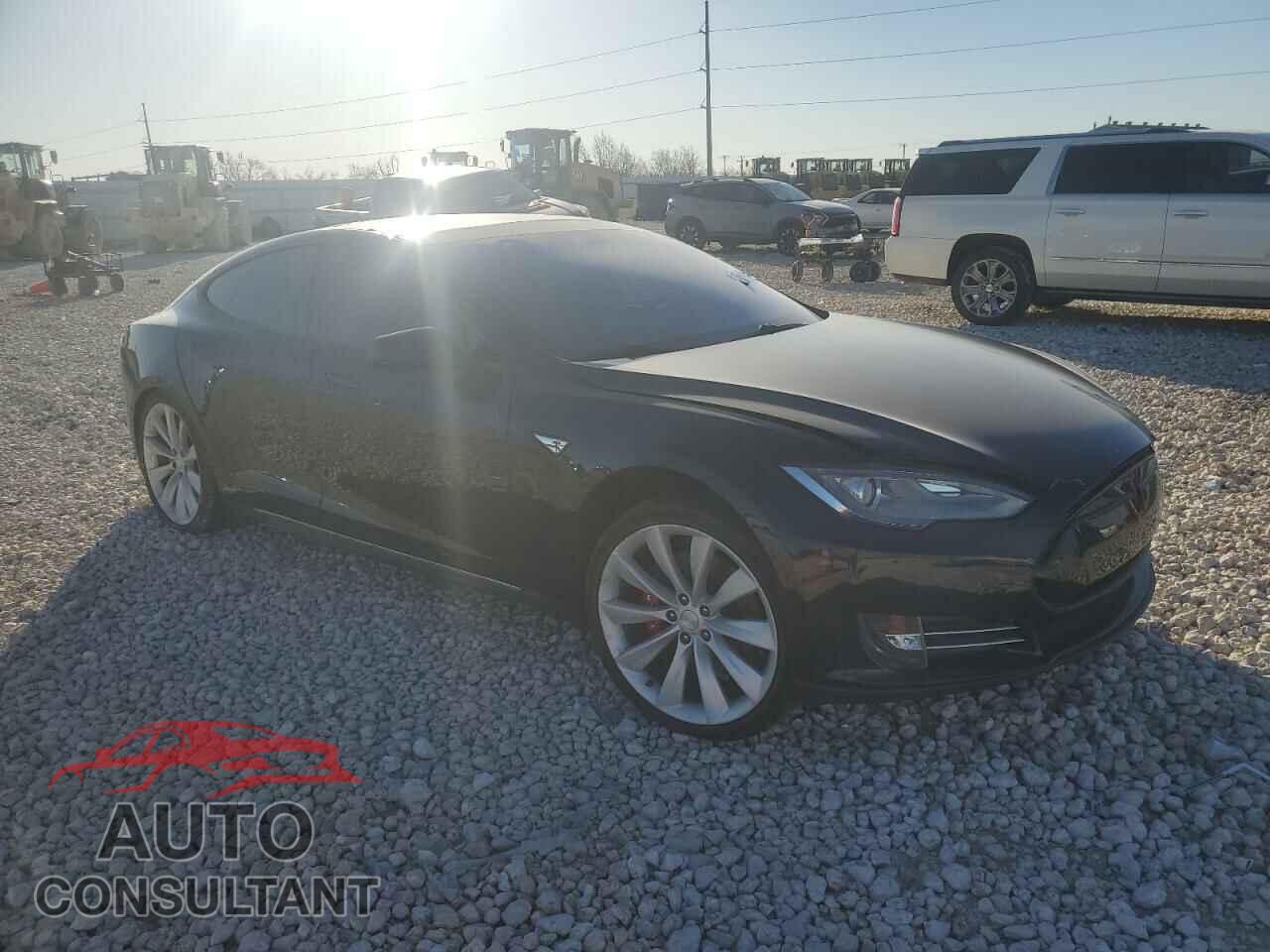 TESLA MODEL S 2013 - 5YJSA1DP4DFP16295