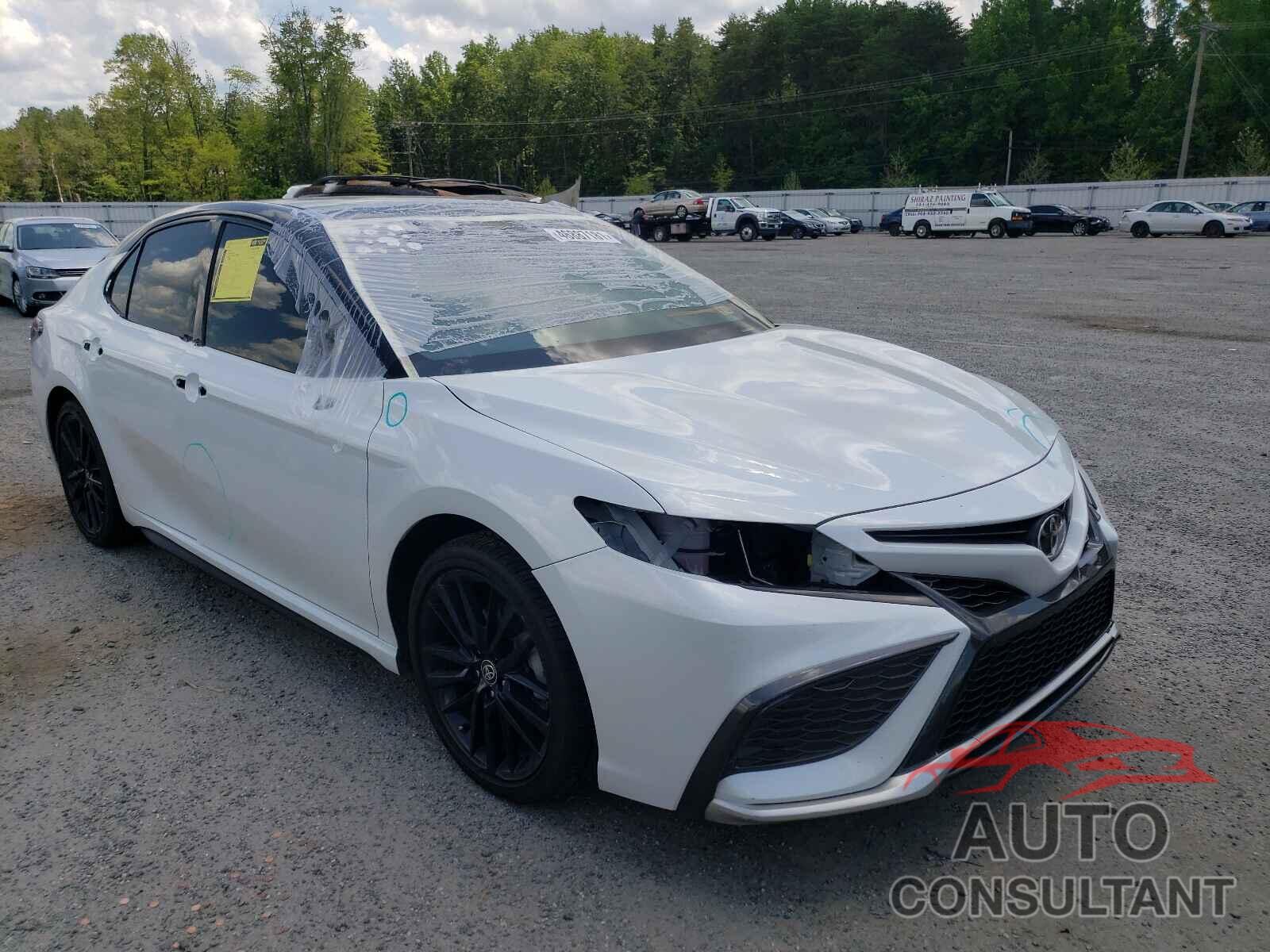 TOYOTA CAMRY 2021 - 4T1K61AK5MU431960