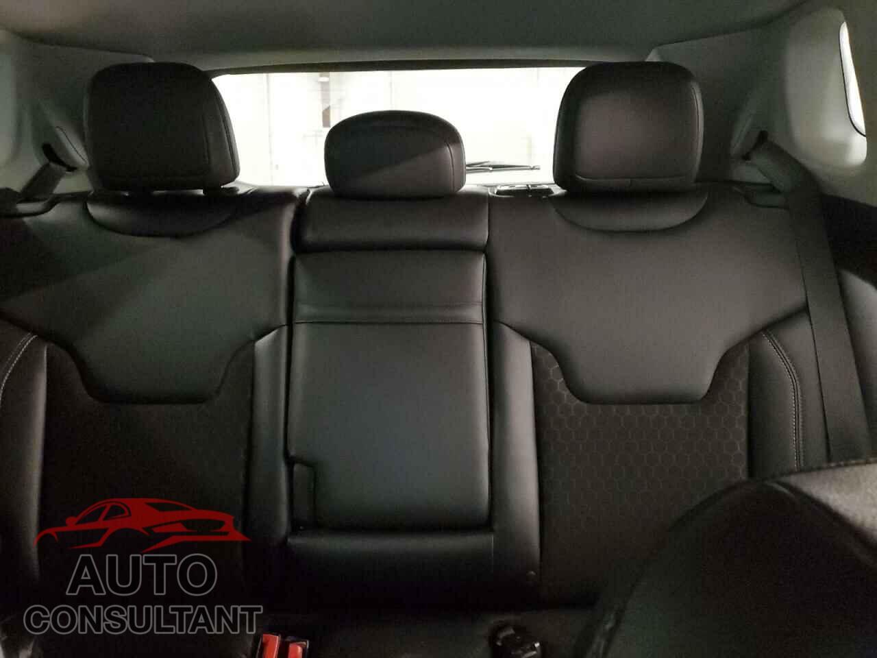 JEEP COMPASS 2017 - 3C4NJDBB8HT656700