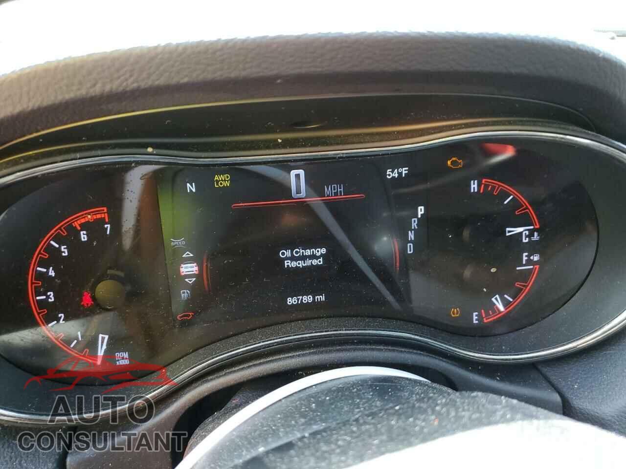 DODGE DURANGO 2018 - 1C4SDJCT6JC116263