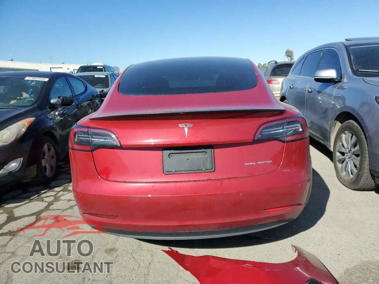 TESLA MODEL 3 2021 - 5YJ3E1EB0MF009366