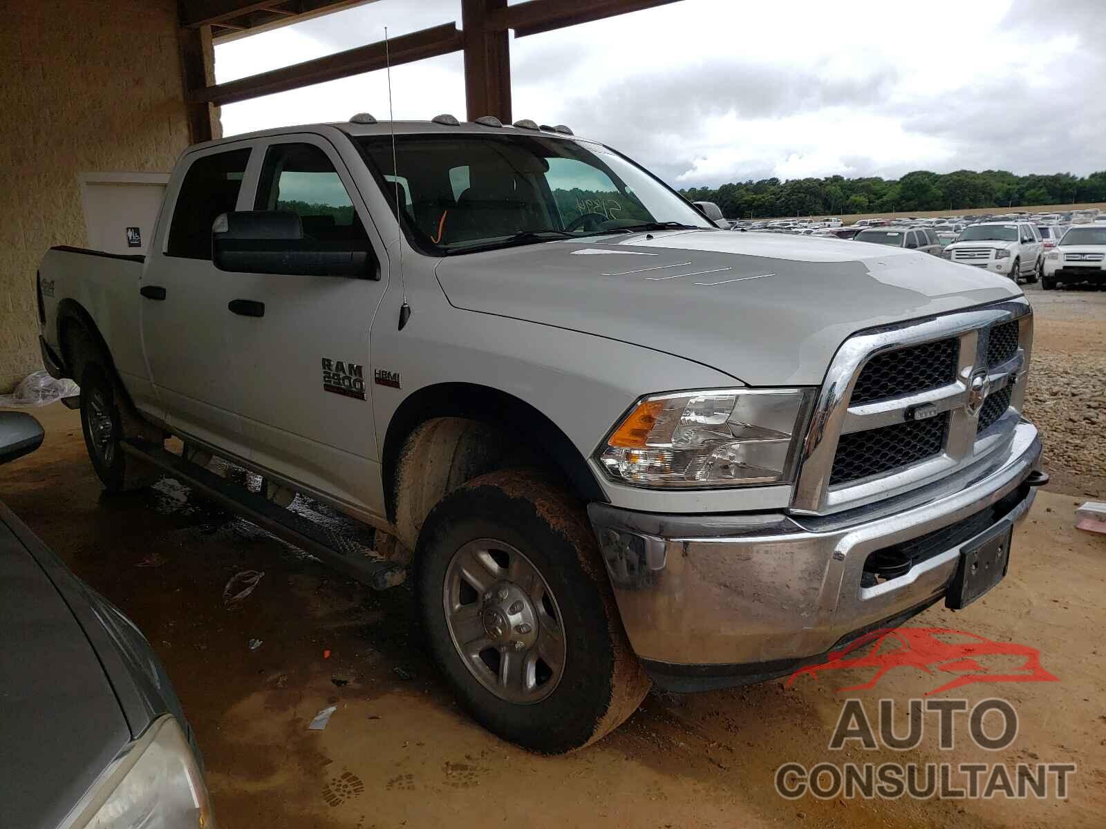 DODGE RAM 2500 2018 - 3C6UR5CJ0JG231879