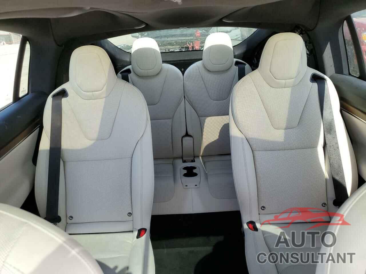 TESLA MODEL X 2022 - 7SAXCBE53NF335450