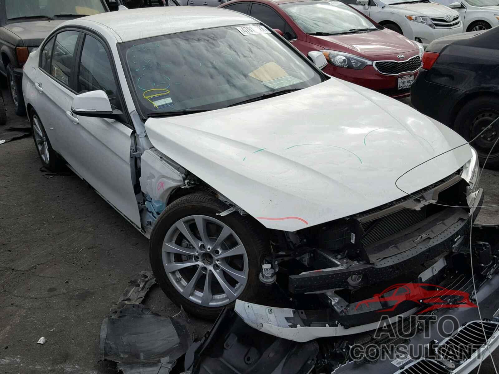BMW 3 SERIES 2018 - WBA8A9C51JK623108