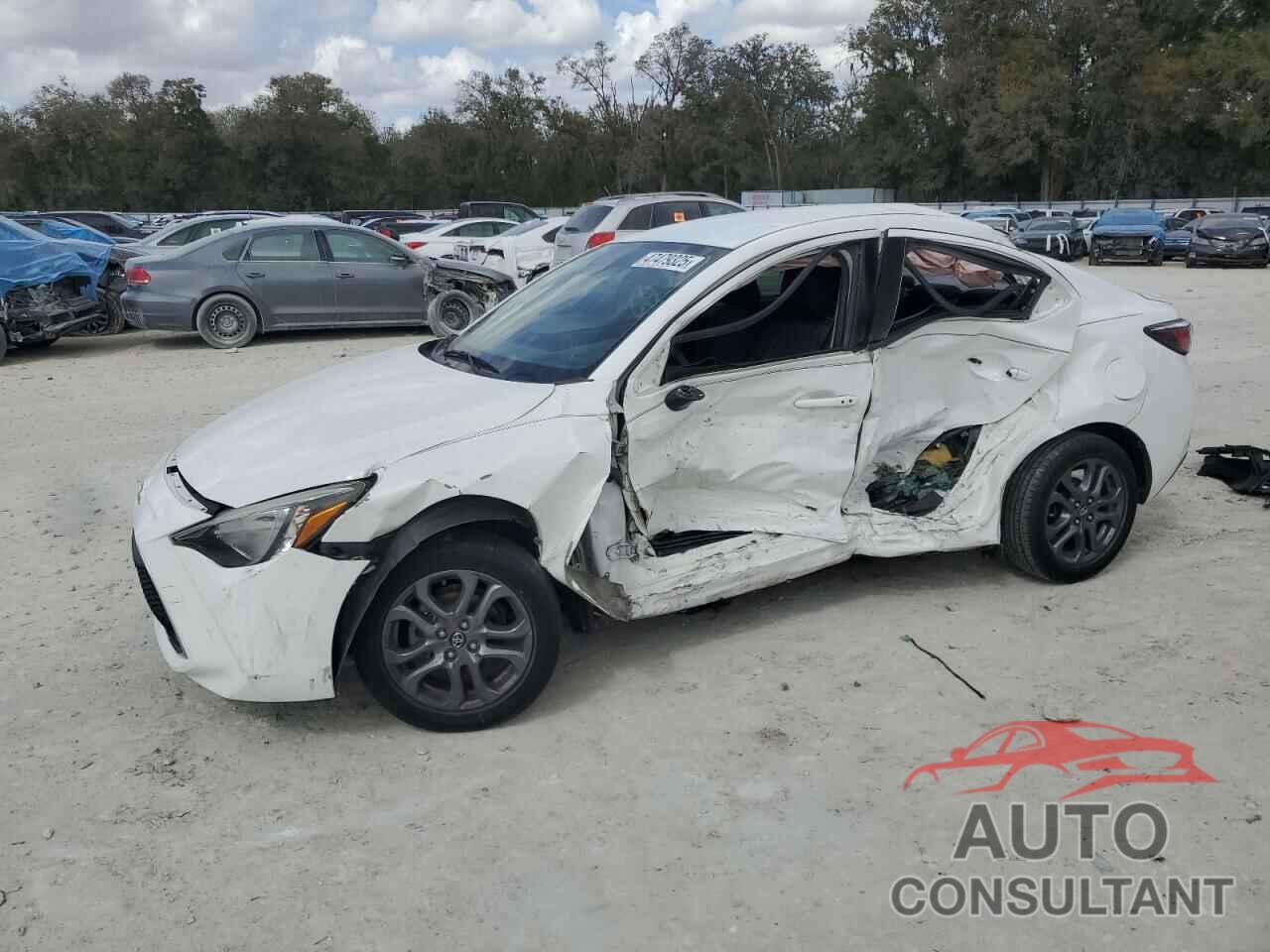 TOYOTA YARIS 2019 - 3MYDLBYVXKY520673