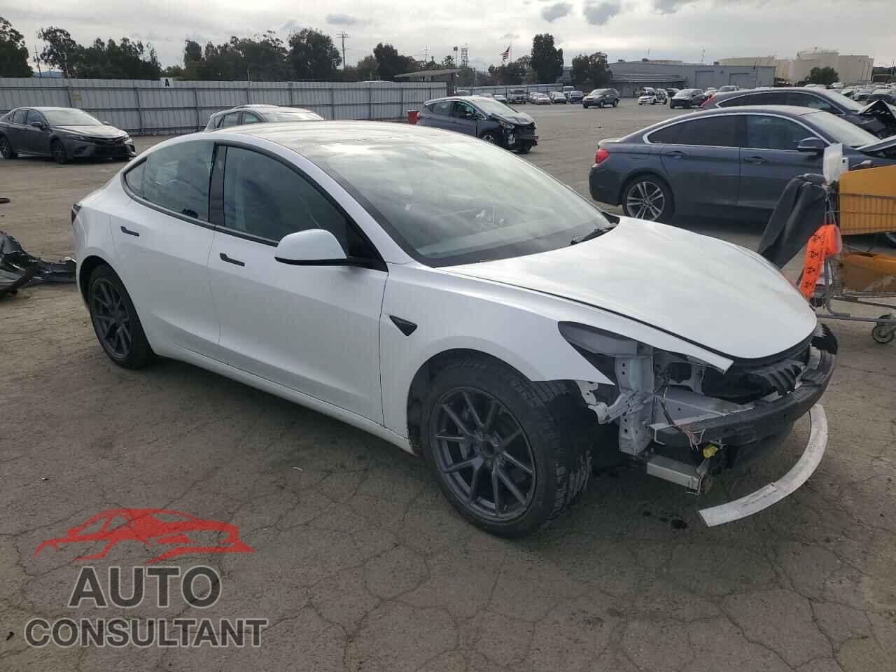 TESLA MODEL 3 2022 - 5YJ3E1EA0NF160989