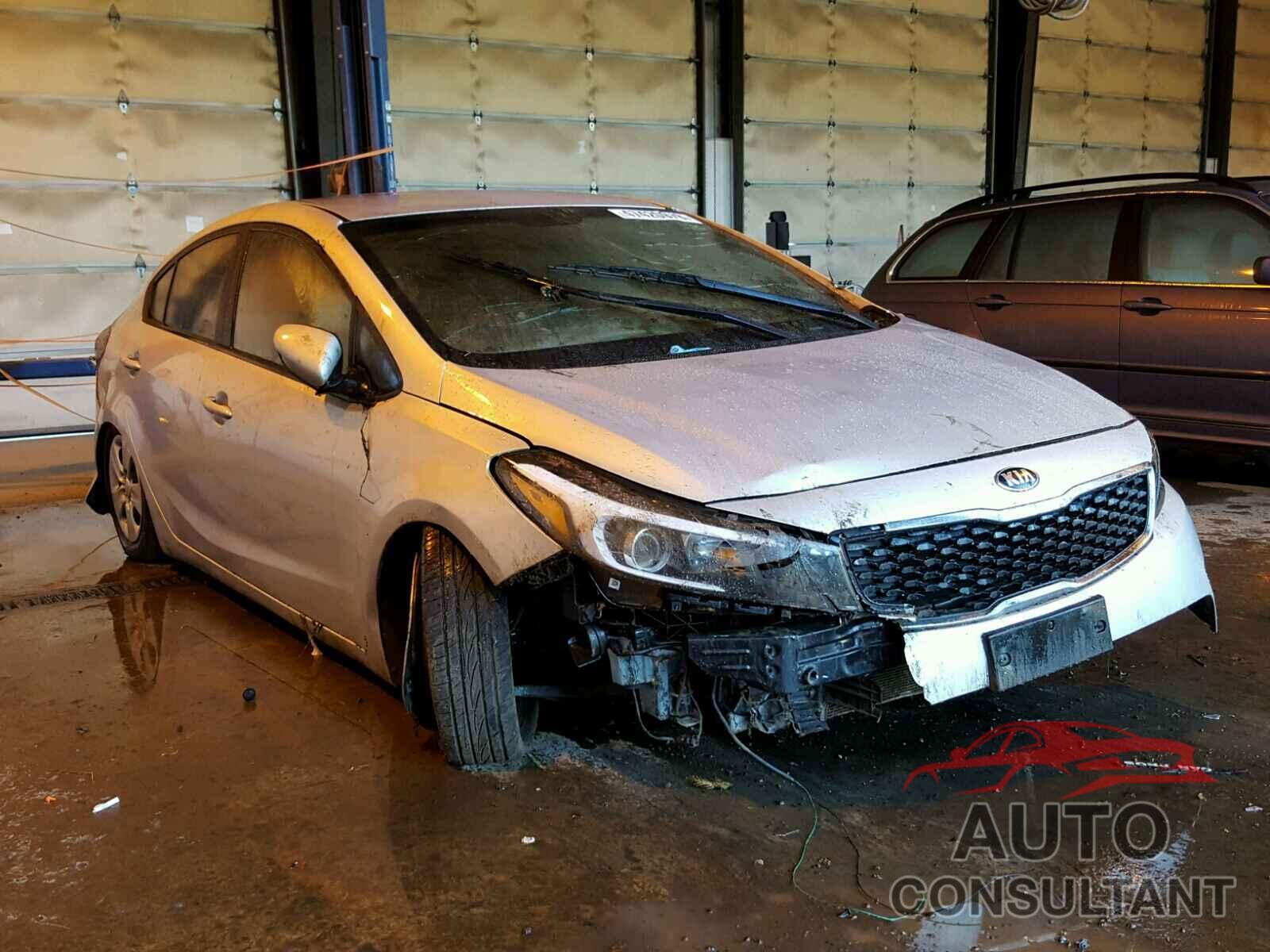 KIA FORTE 2017 - 3KPFK4A71HE033552