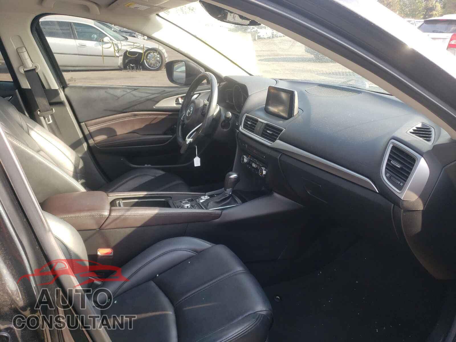MAZDA 3 2017 - 3MZBN1V73HM117843