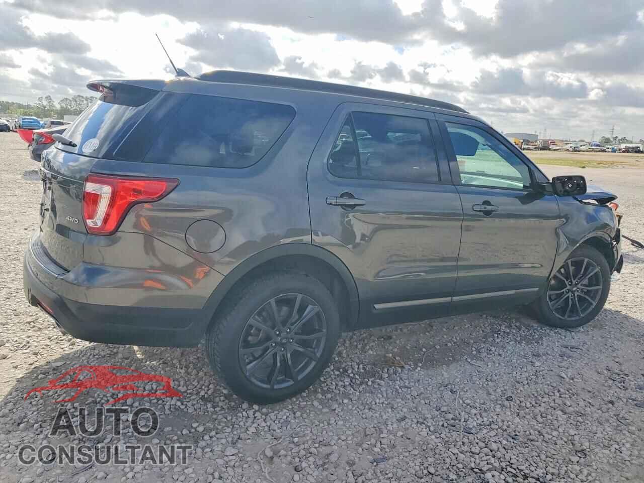 FORD EXPLORER 2018 - 1FM5K8D85JGB80157