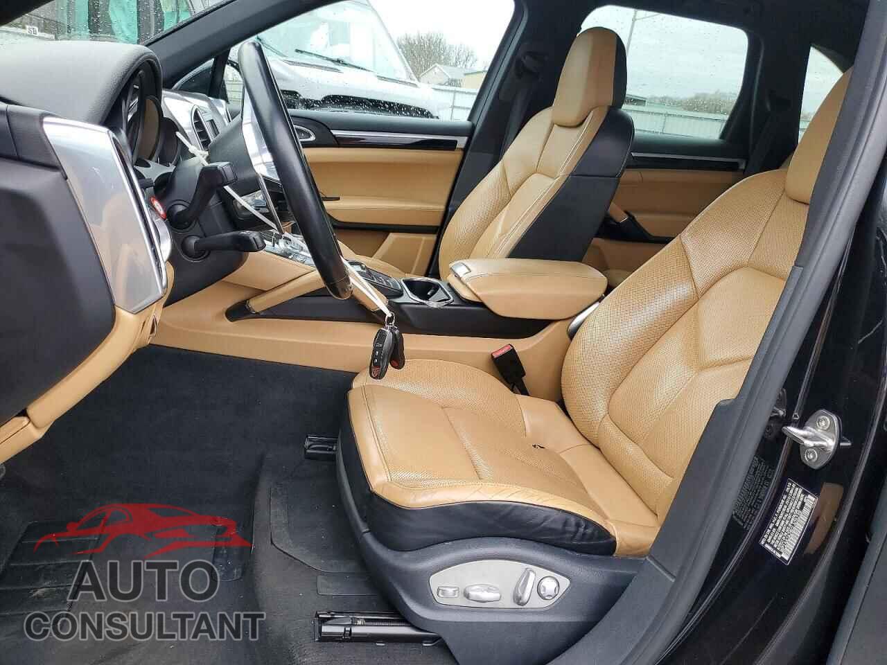 PORSCHE CAYENNE 2016 - WP1AA2A28GLA05239