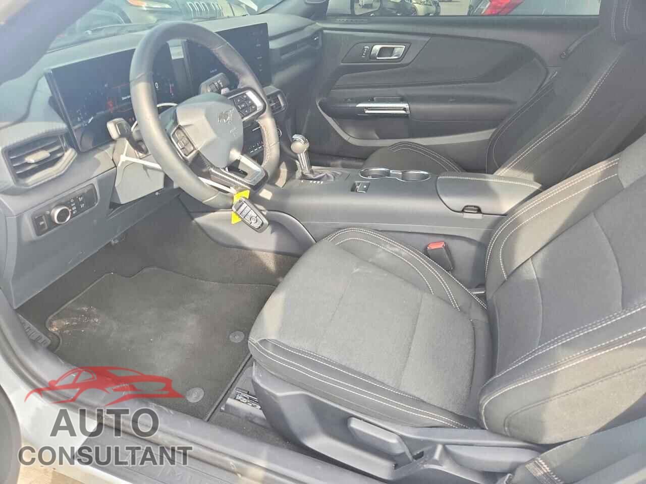 FORD MUSTANG 2025 - 1FA6P8CF4S5414396